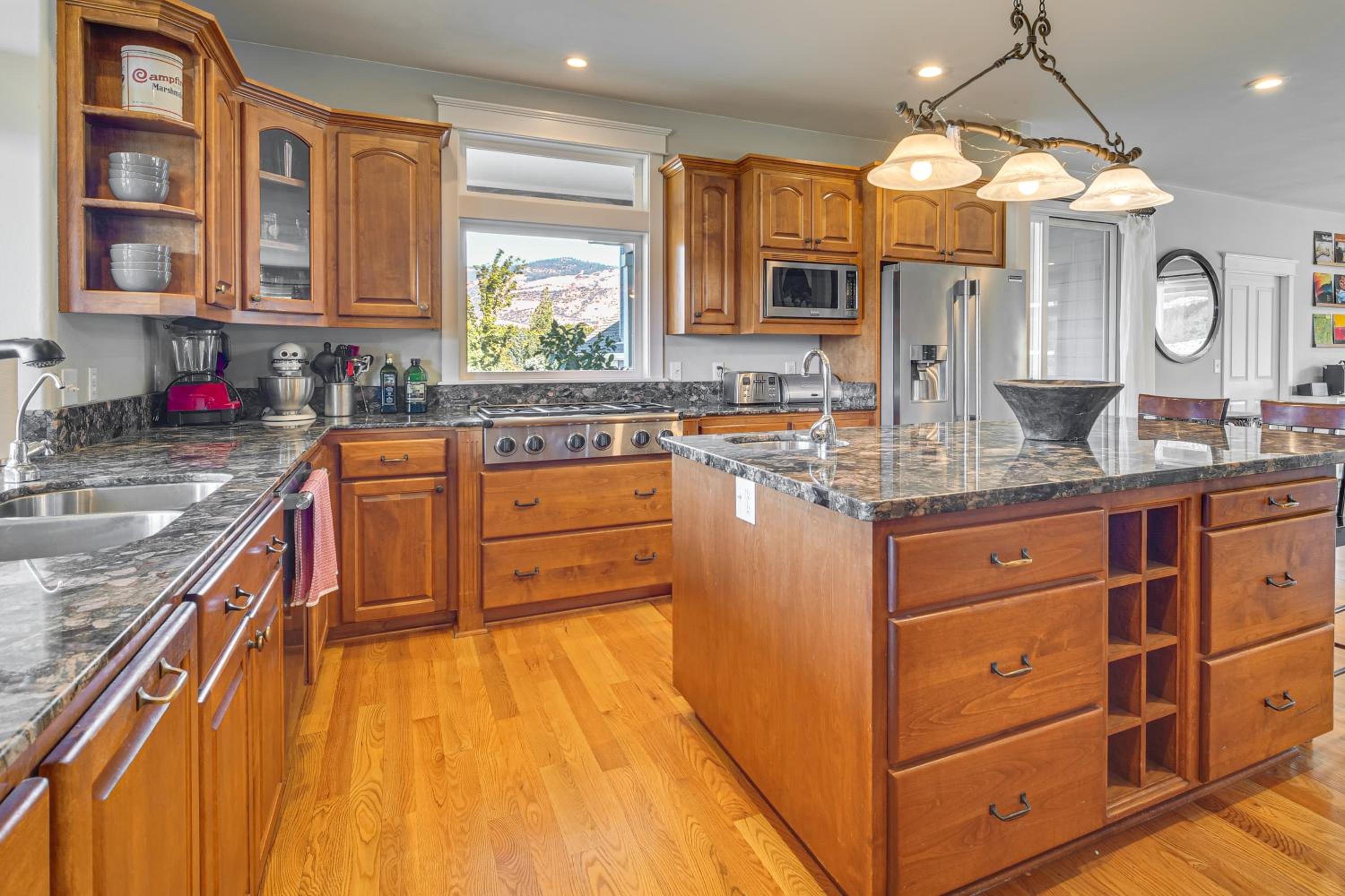 Private Pool and Mtn Views Stunning Ashland Home