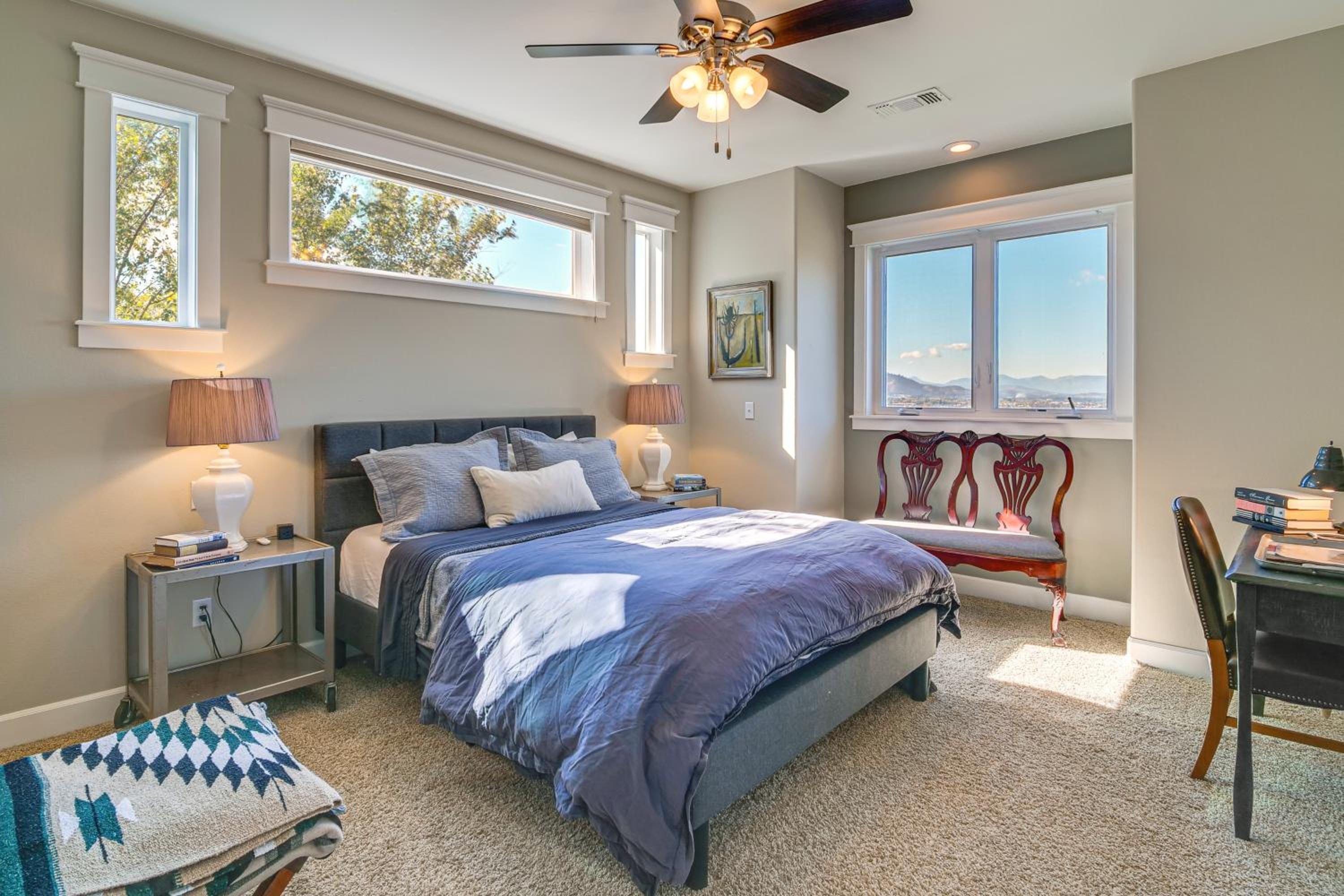 Private Pool and Mtn Views Stunning Ashland Home