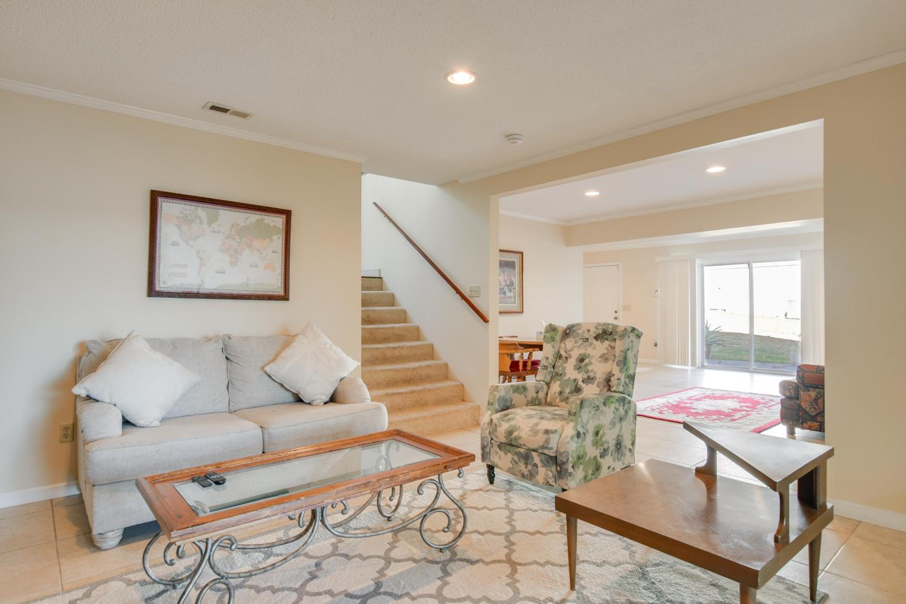 Waterfront Lake Hartwell Home Less Than 1 Mi to Marina!