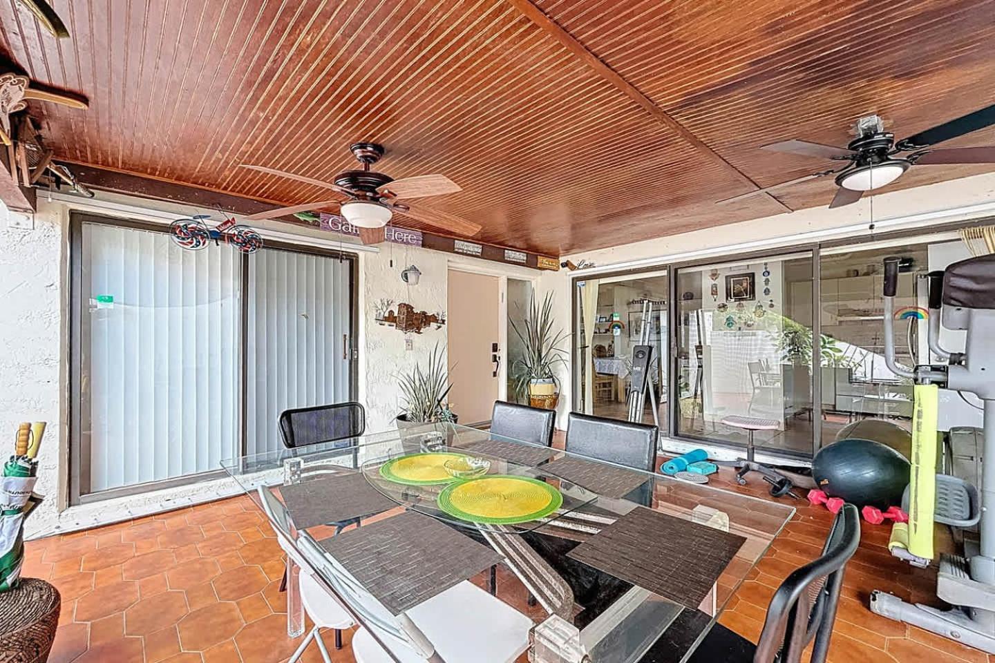Cozy 1BR Shared Home Pool Tennis & Lake Access