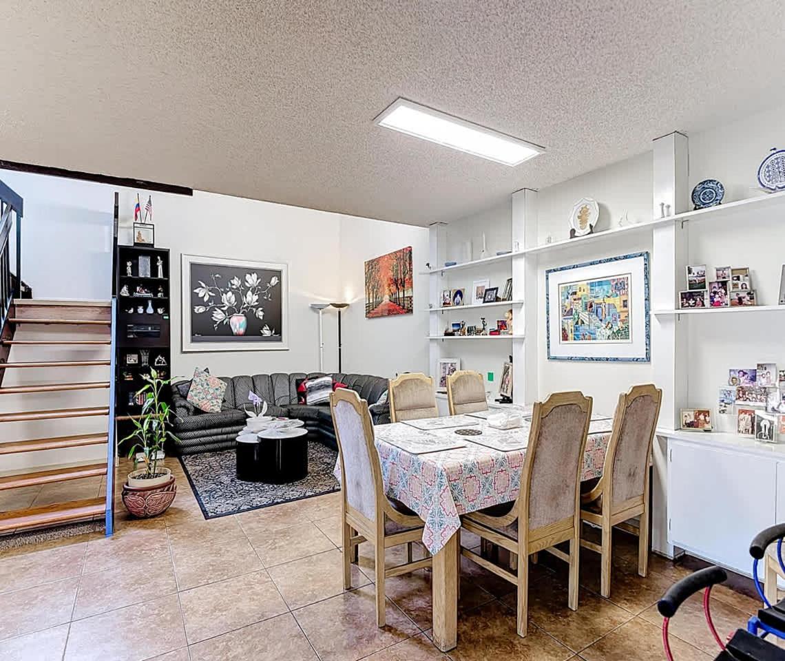 1BR in Shared Home Pool Tennis & Lake Miami