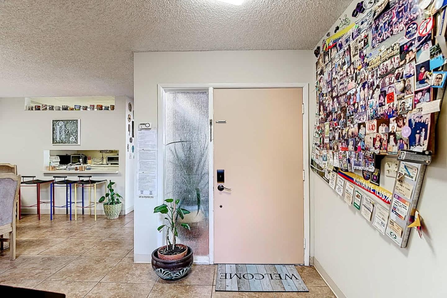 1BR in Shared Miami Home Pool Lake & Tennis