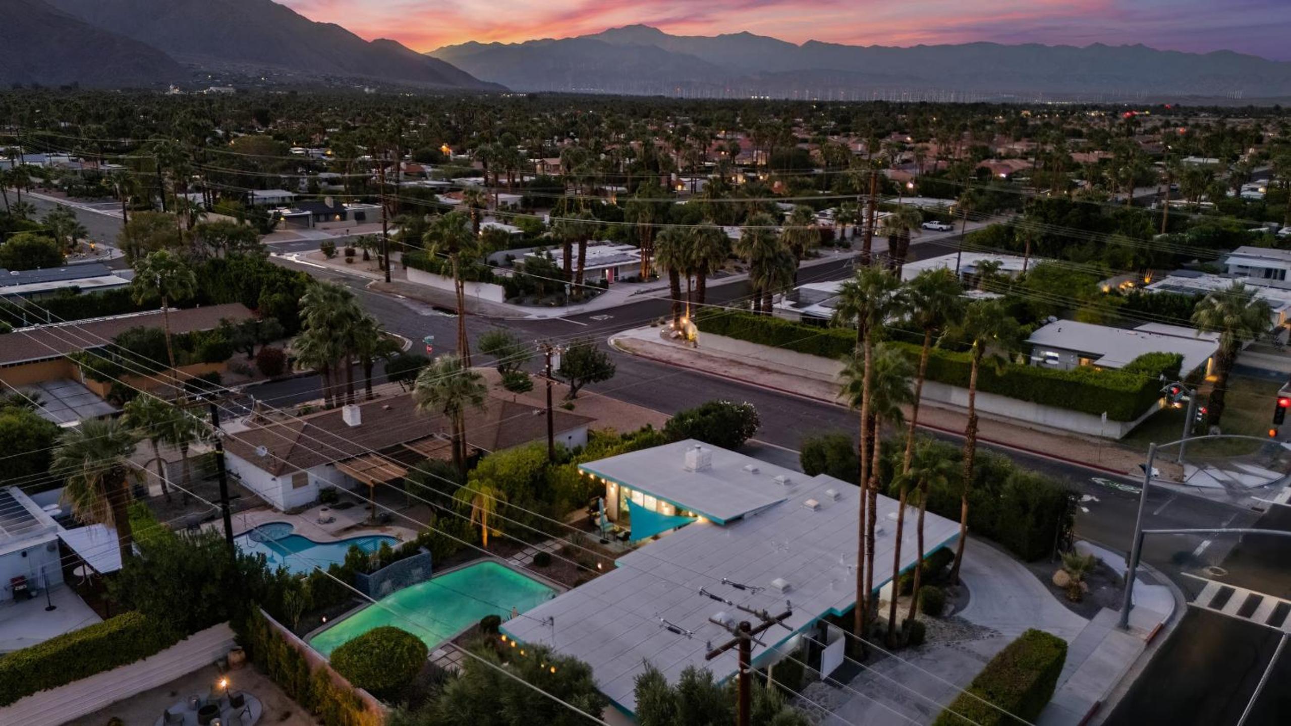 Vibrant Palm Springs Getaway w Pool BBQ Modern Design Taylor House by AvantStay