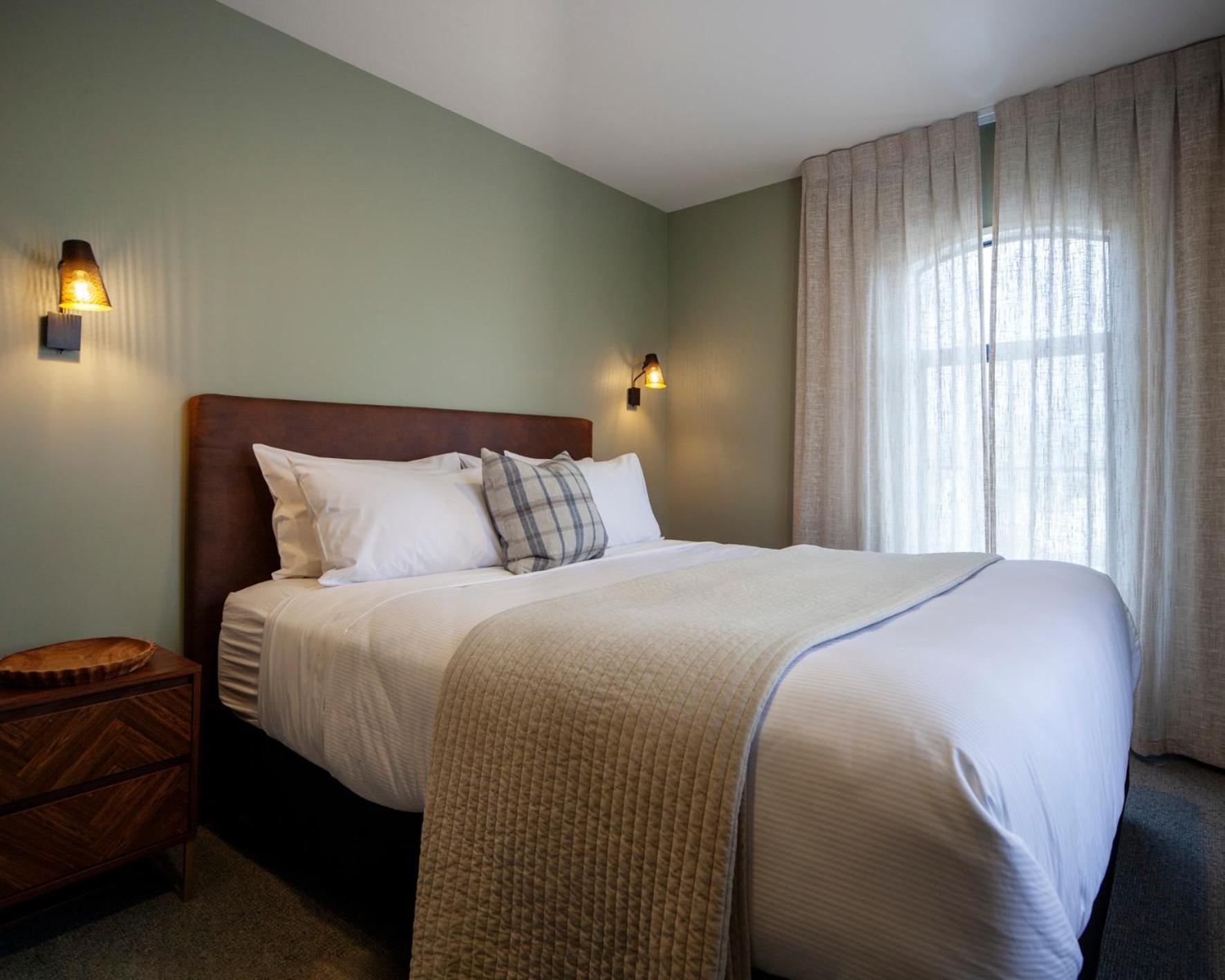 The Kings Domain, DUCHESS - Luxurious townhouse in the CBD!