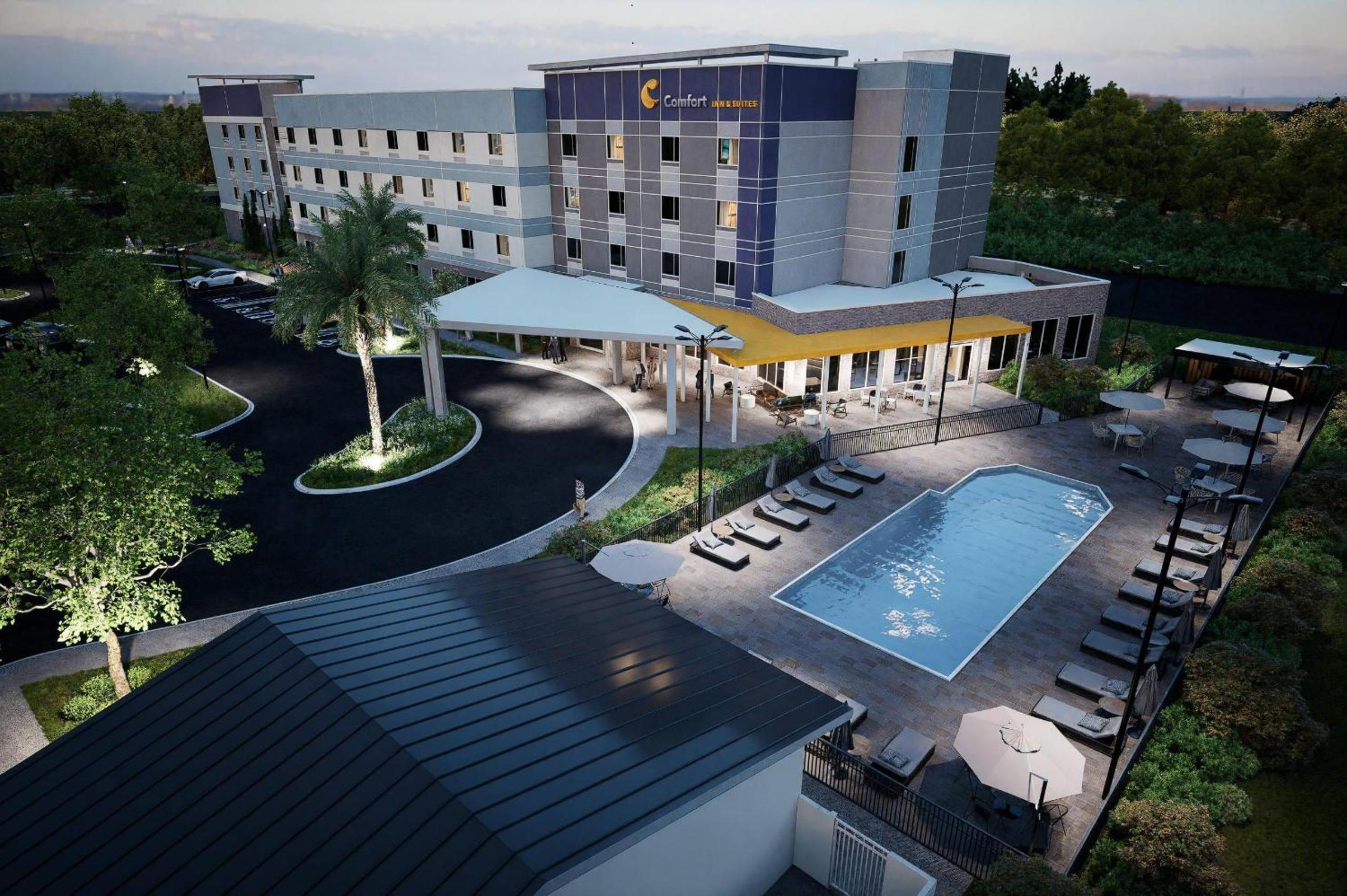 Comfort Inn & Suites Orlando Sanford Airport