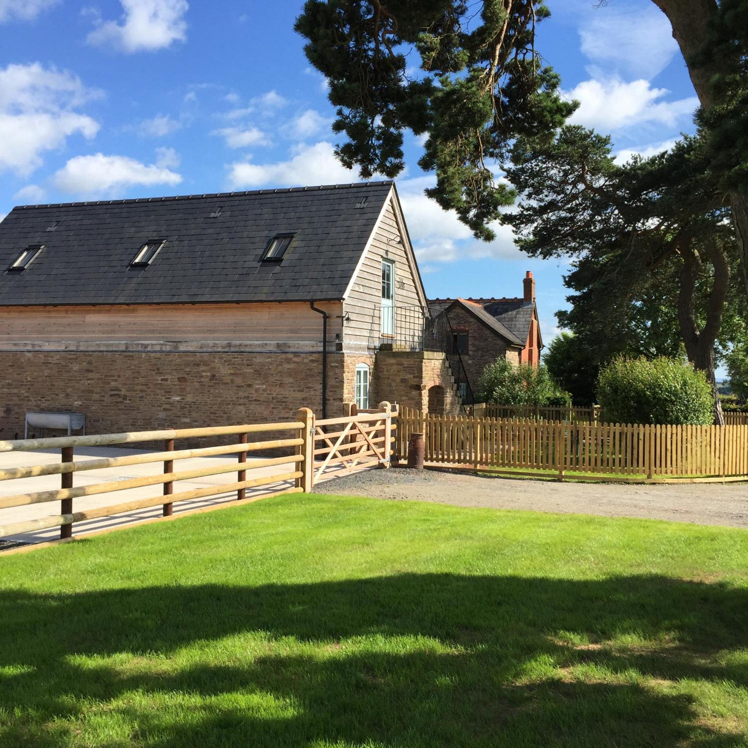 The Barn - Nr Bromyard view 3