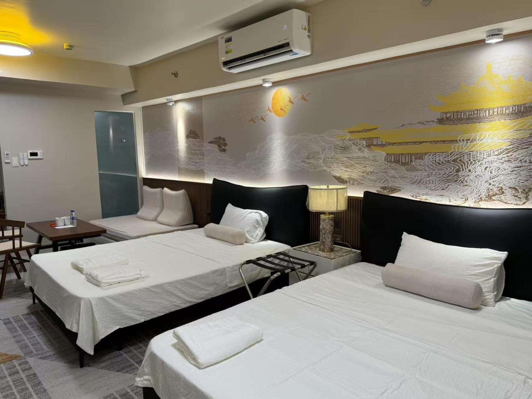 Modern Boutique Spacious Apartment Near Airport OKADA SOLAIRE MOA