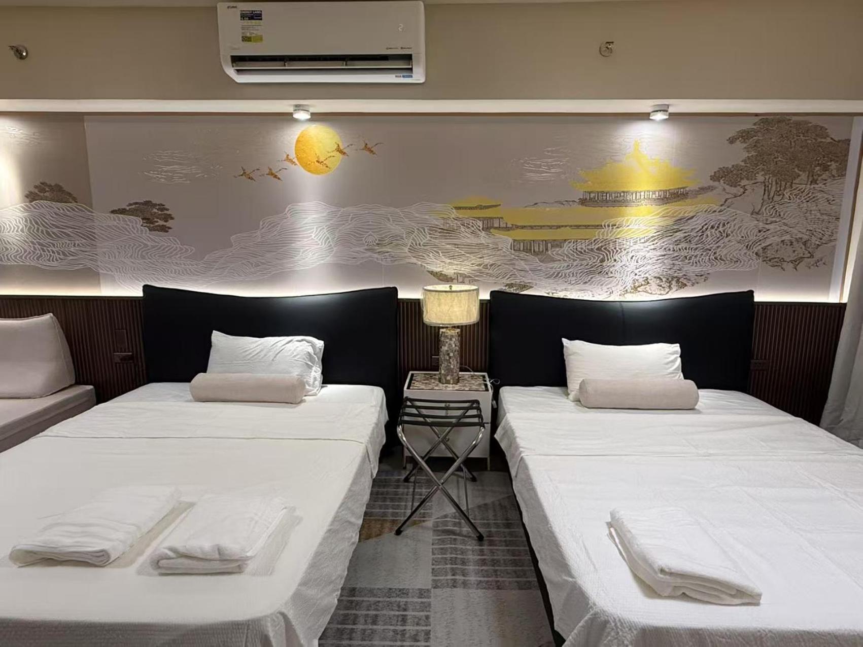 Modern Boutique Spacious Apartment Near Airport OKADA SOLAIRE MOA