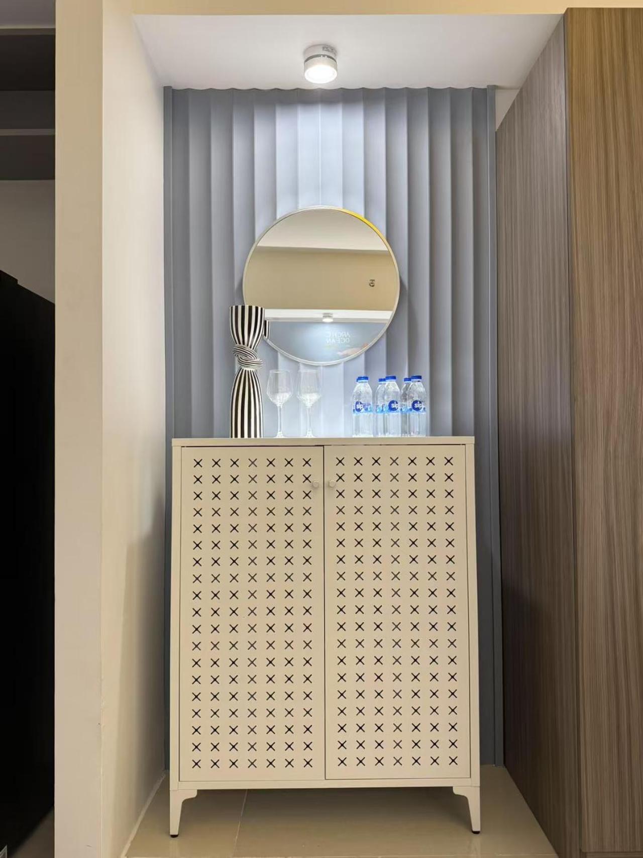 Modern Boutique Spacious Apartment Near Airport OKADA SOLAIRE MOA