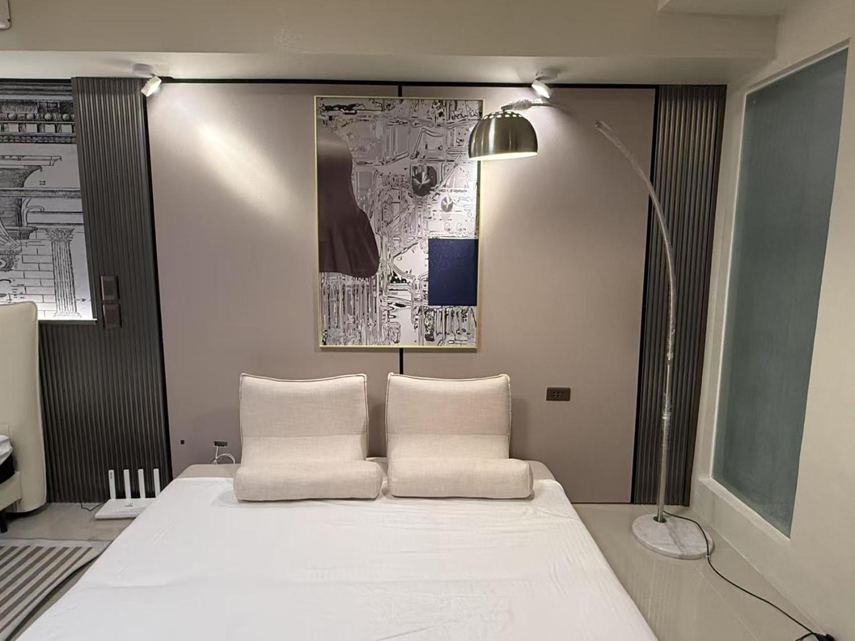 Modern Boutique Spacious Apartment Near Airport OKADA SOLAIRE MOA