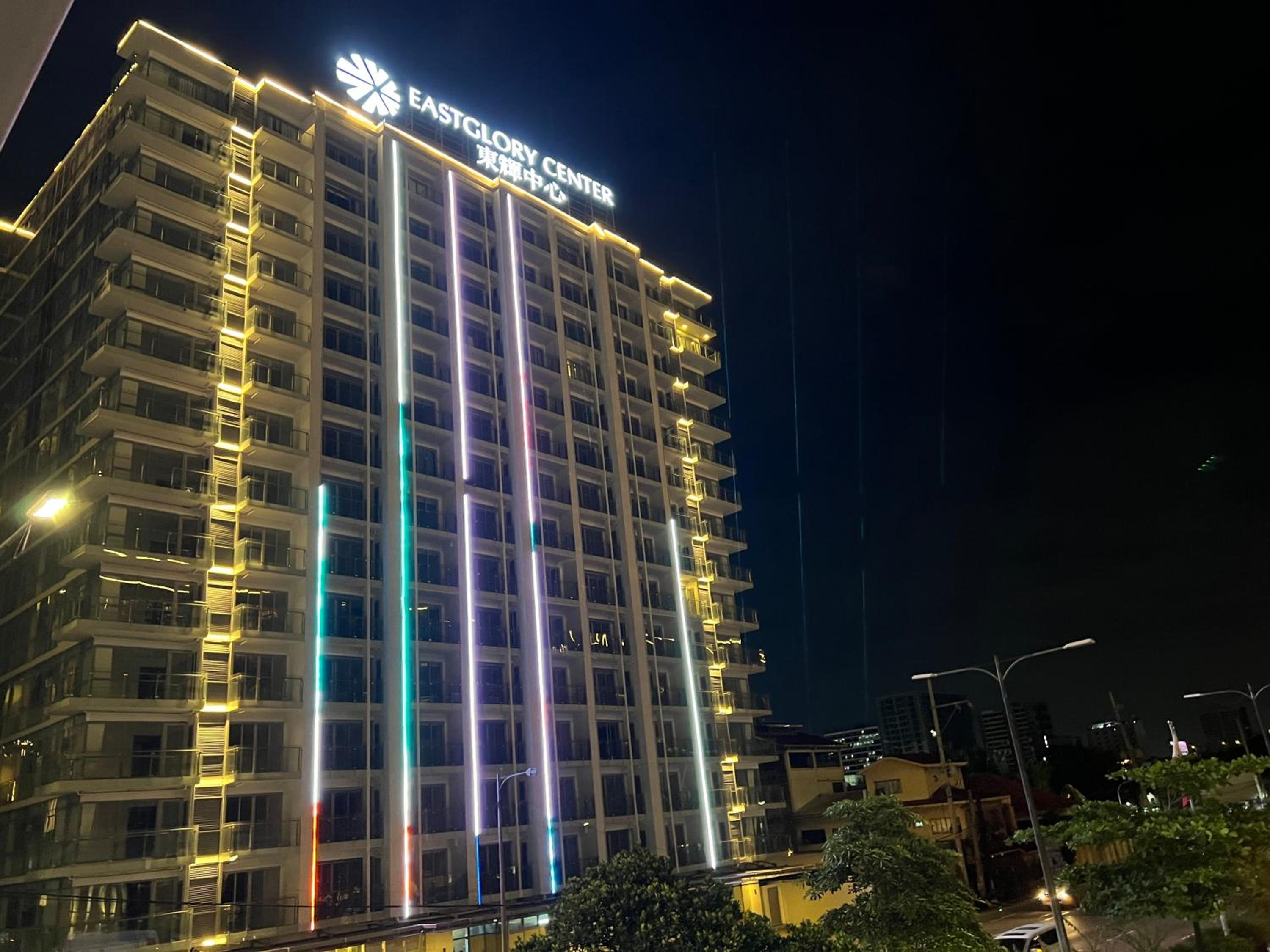 Modern Boutique Spacious Apartment Near Airport OKADA SOLAIRE MOA