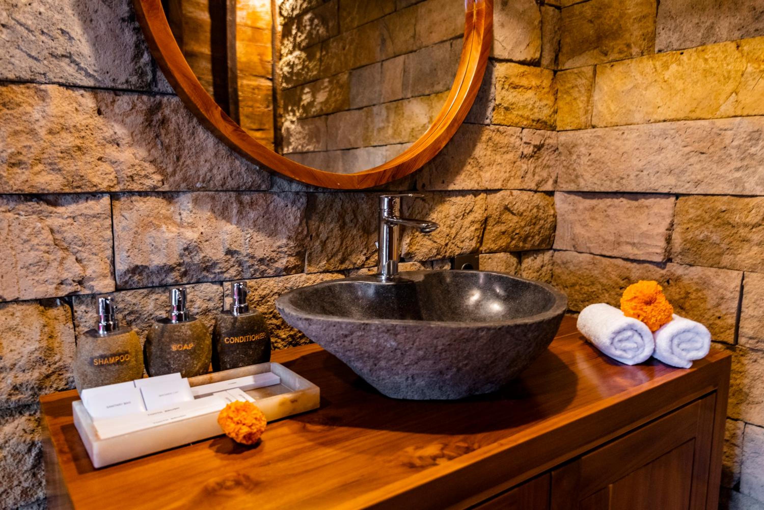 Kamania Villa Ubud by Dhananjaya Hospitality