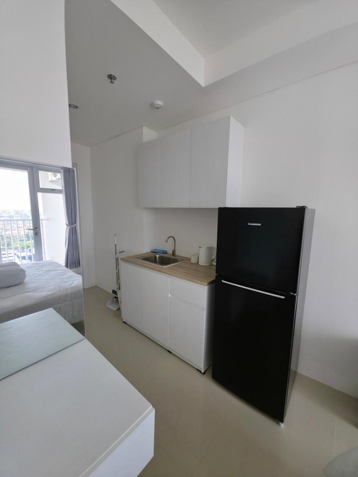 Japanese Minimalist Studio at Kyo Society - Surabaya