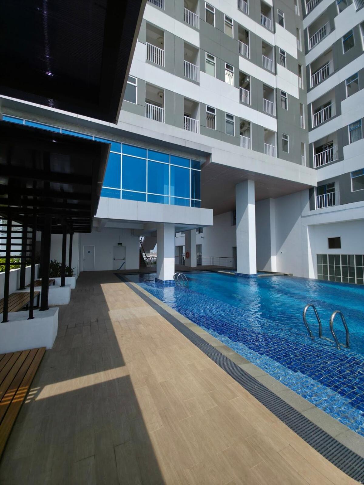 Japanese Minimalist Studio at Kyo Society - Surabaya
