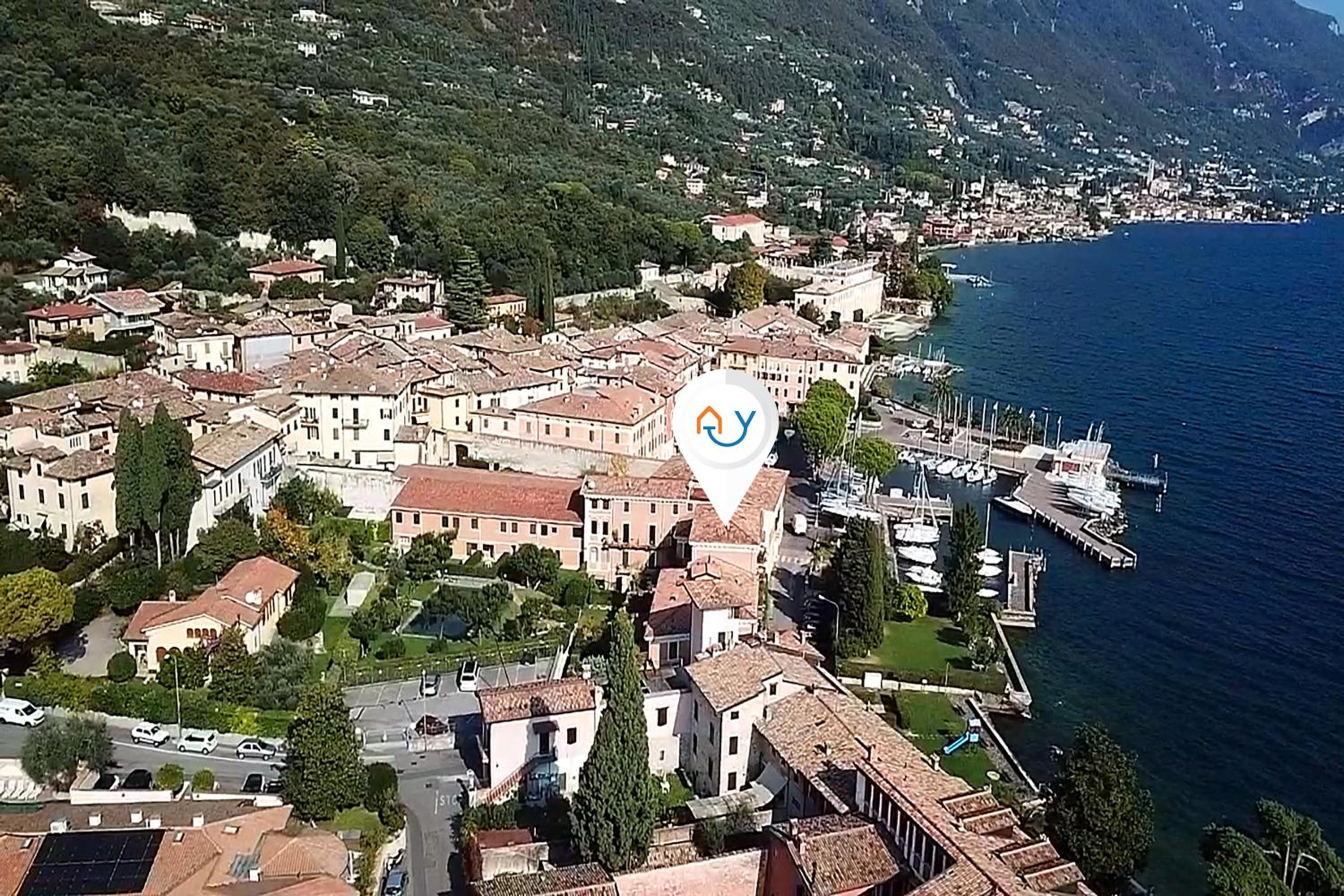 Lake Front Bogliaco - Happy Rentals