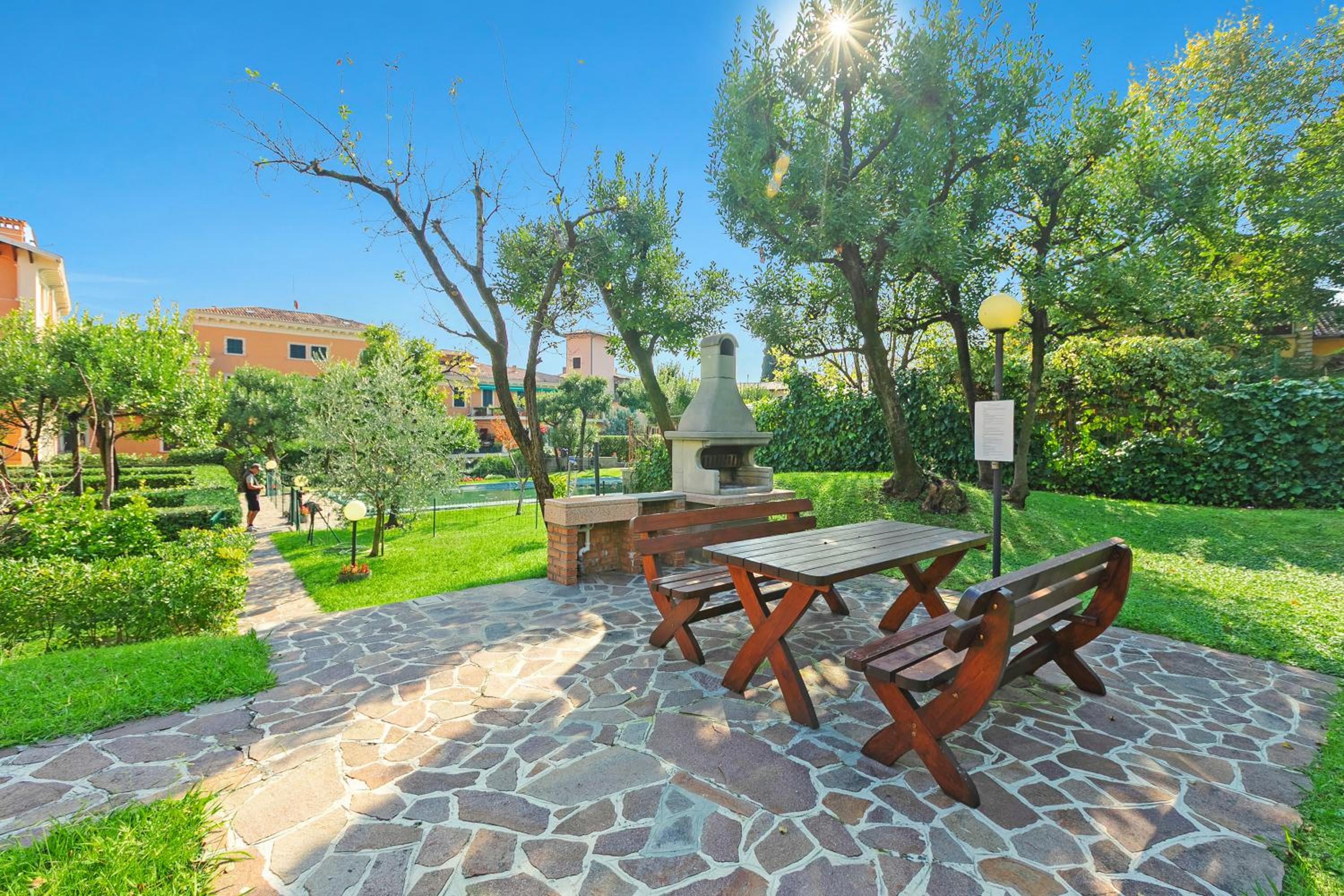 Lake Front Bogliaco - Happy Rentals