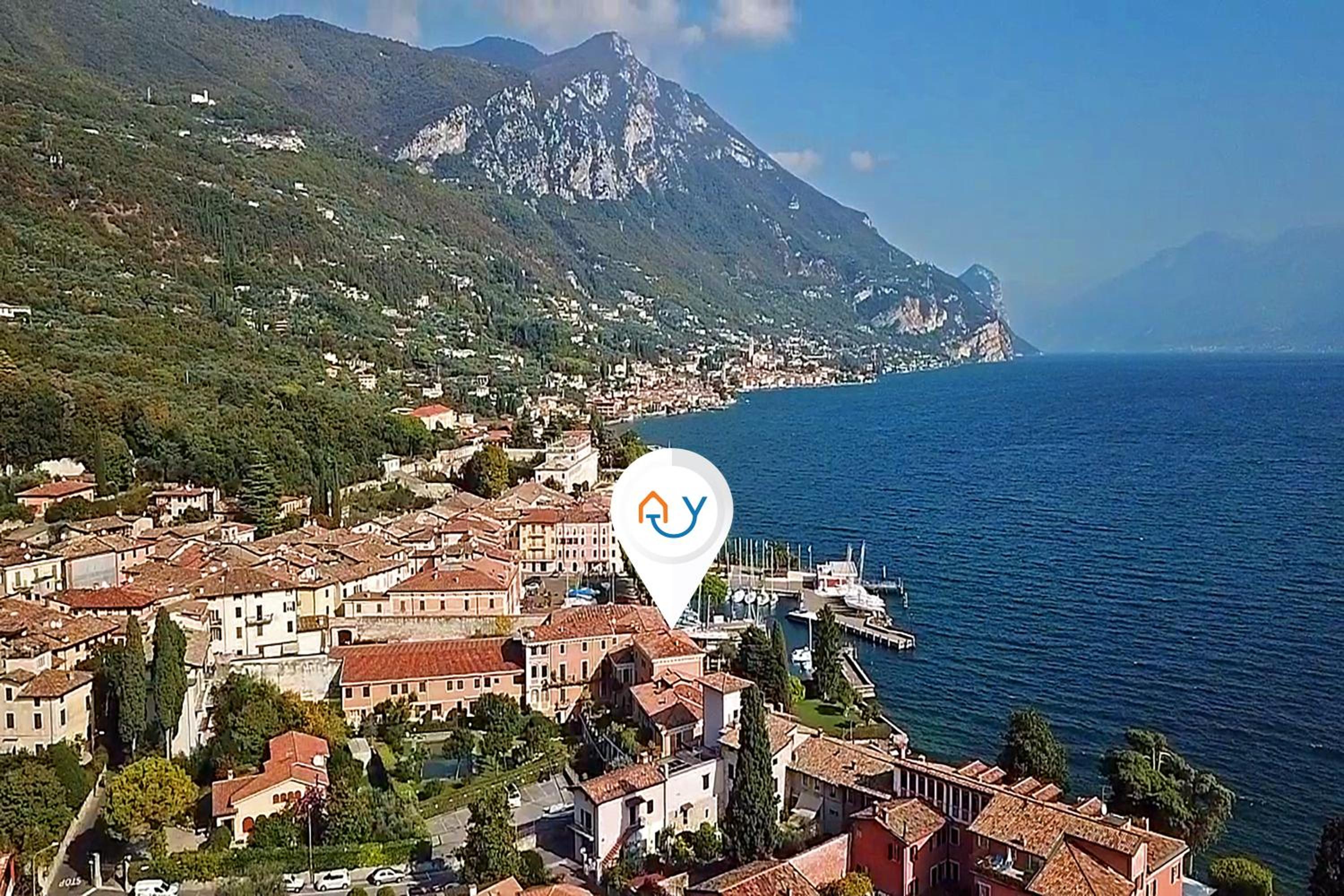 Lake Front Bogliaco - Happy Rentals