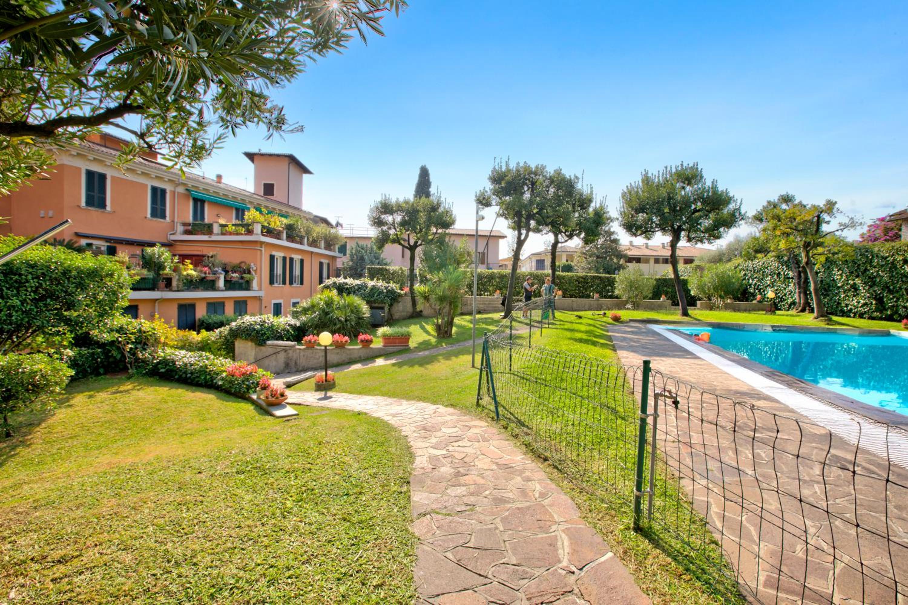 Lake Front Bogliaco - Happy Rentals