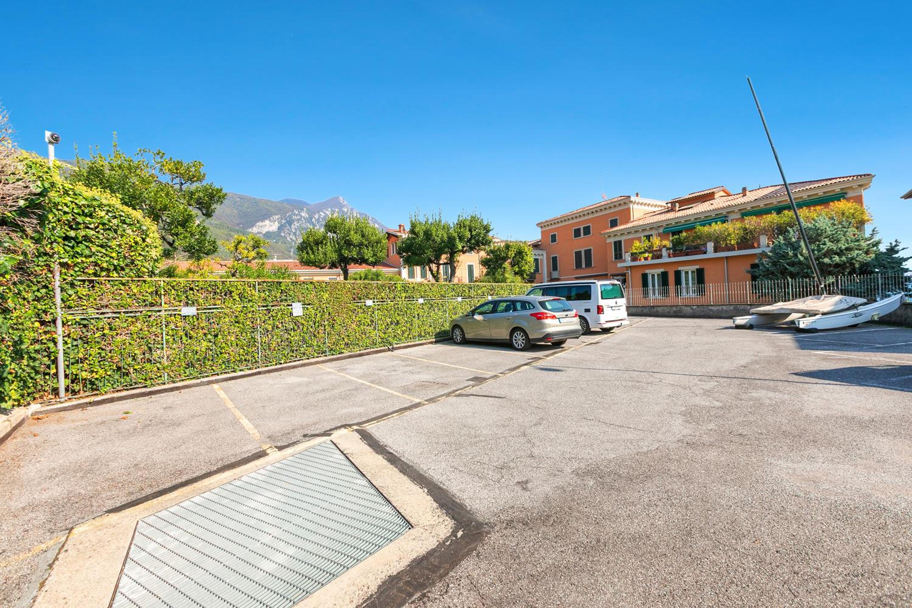 Lake Front Bogliaco - Happy Rentals