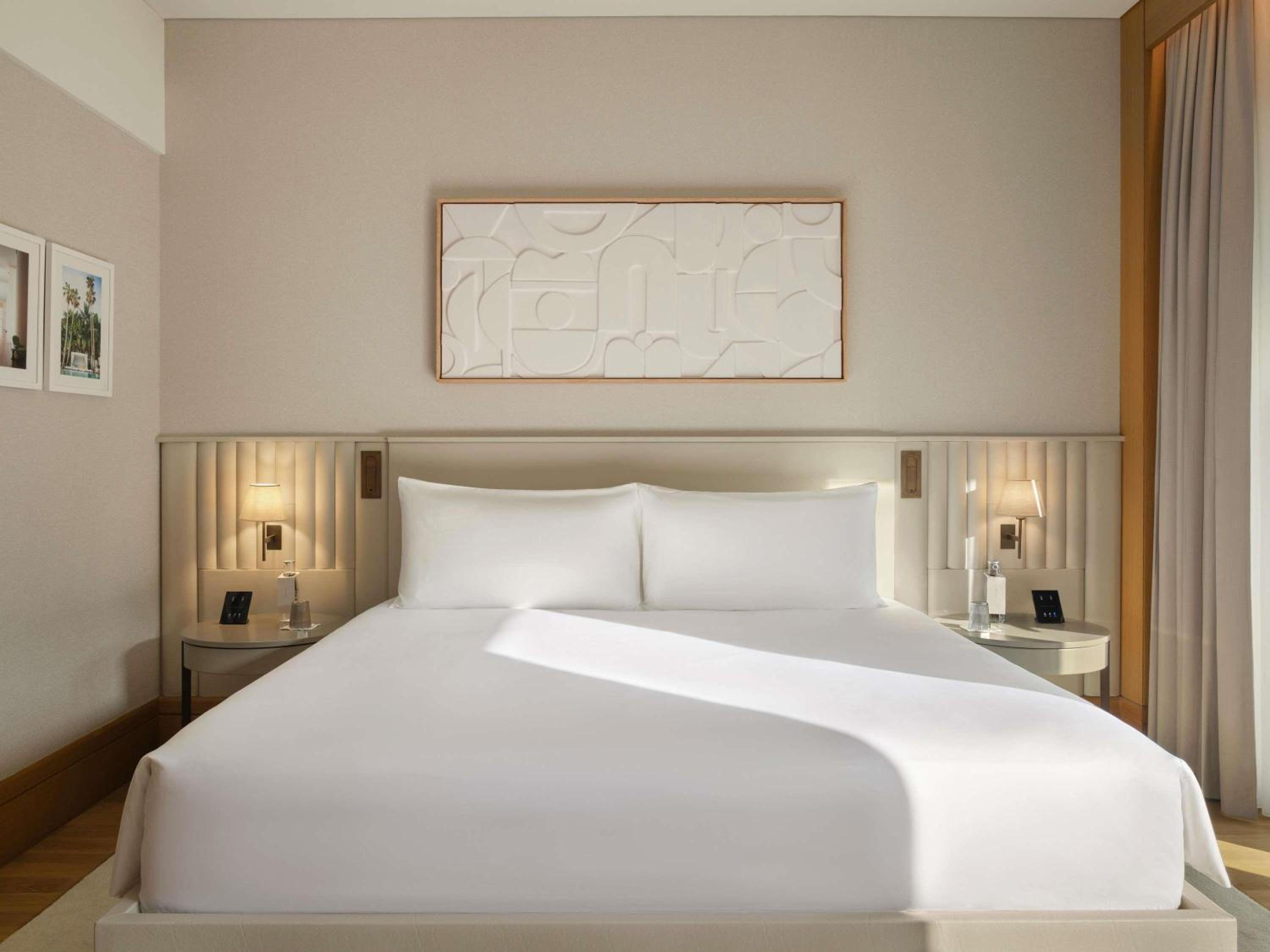 Delano Dubai at Bluewaters