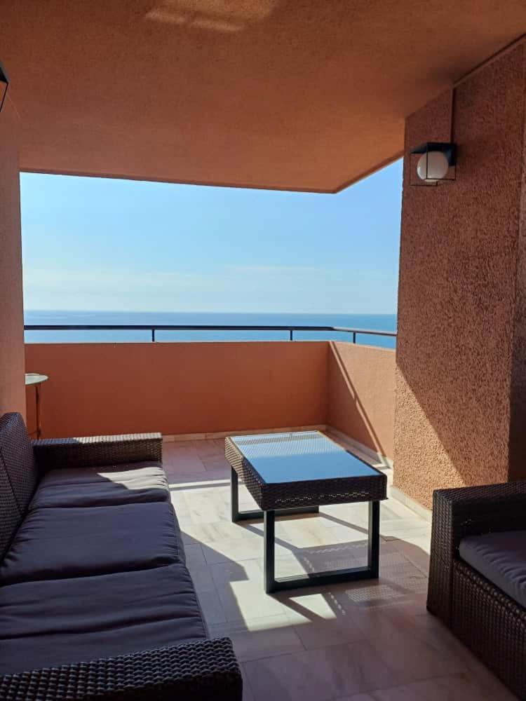 Apartamento con espectaculares vistas y terraza