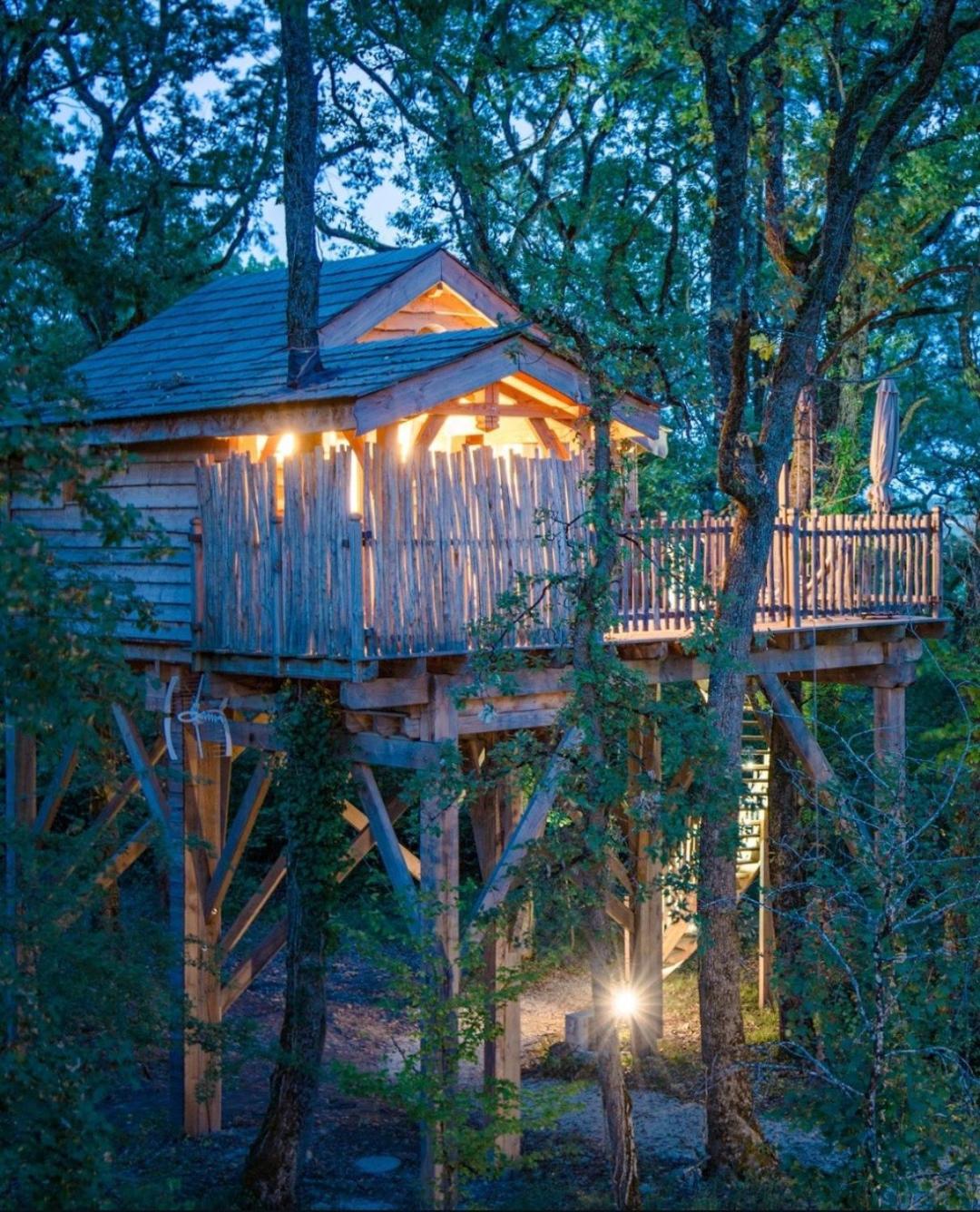 Domaine de Pech et Lafon Cabanes avec SPA privatif dans les arbres