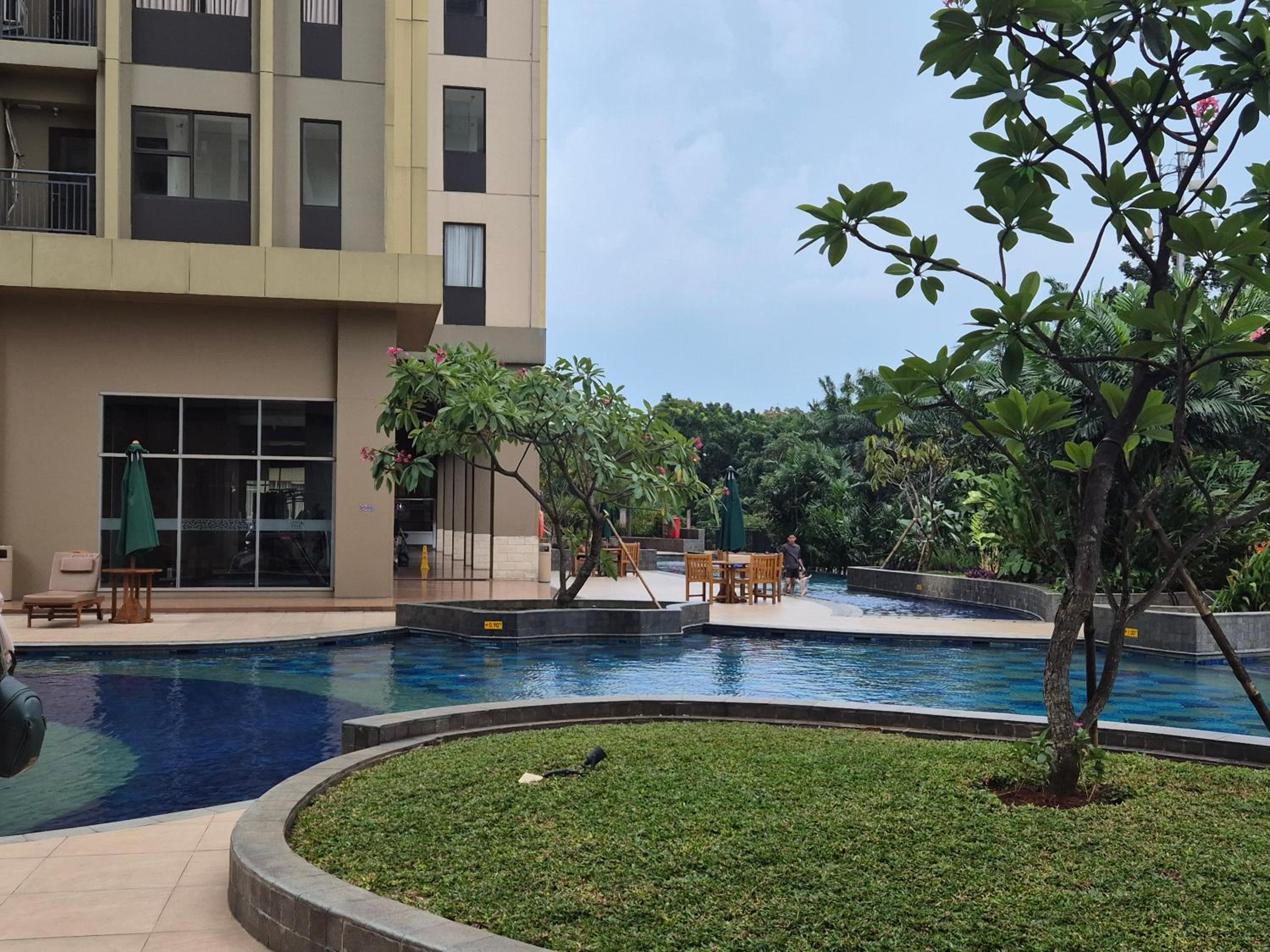 Apartemen Transpark Cibubur By Bestieroom