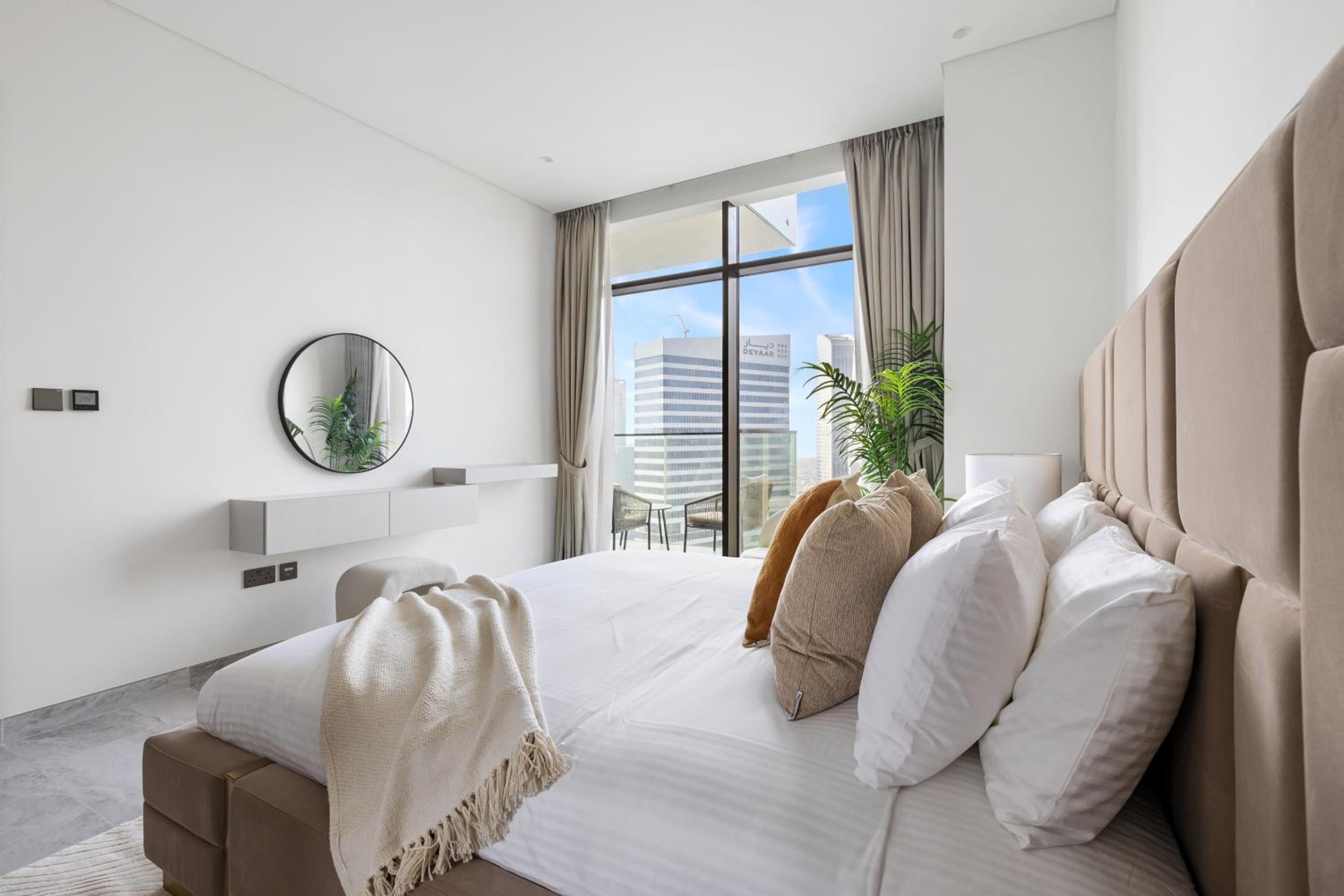 1BR with Direct Burj Khalifa View