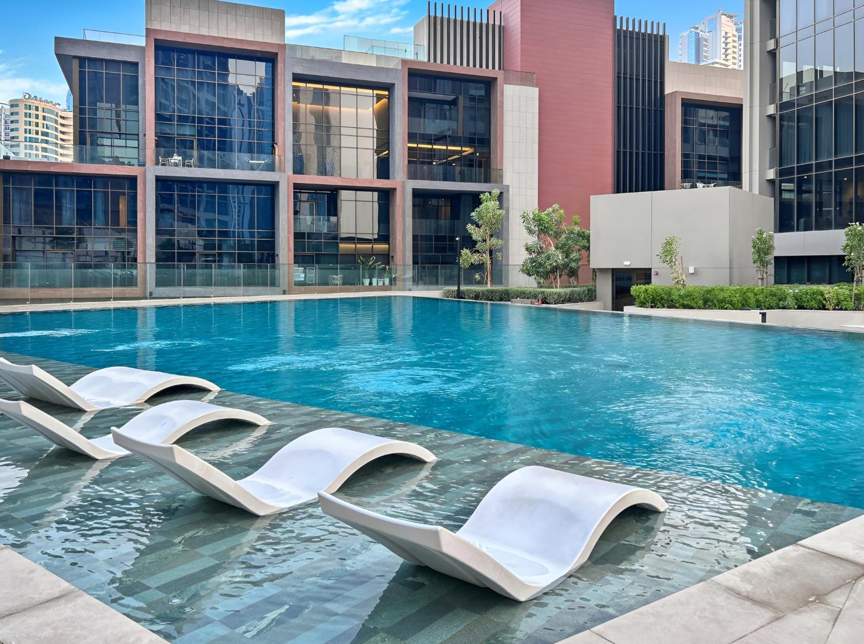 1BR with Direct Burj Khalifa View