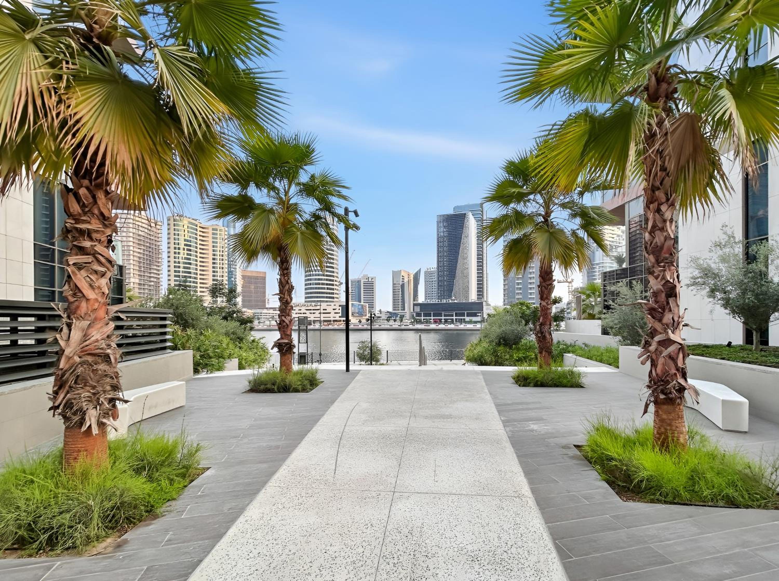 1BR with Direct Burj Khalifa View