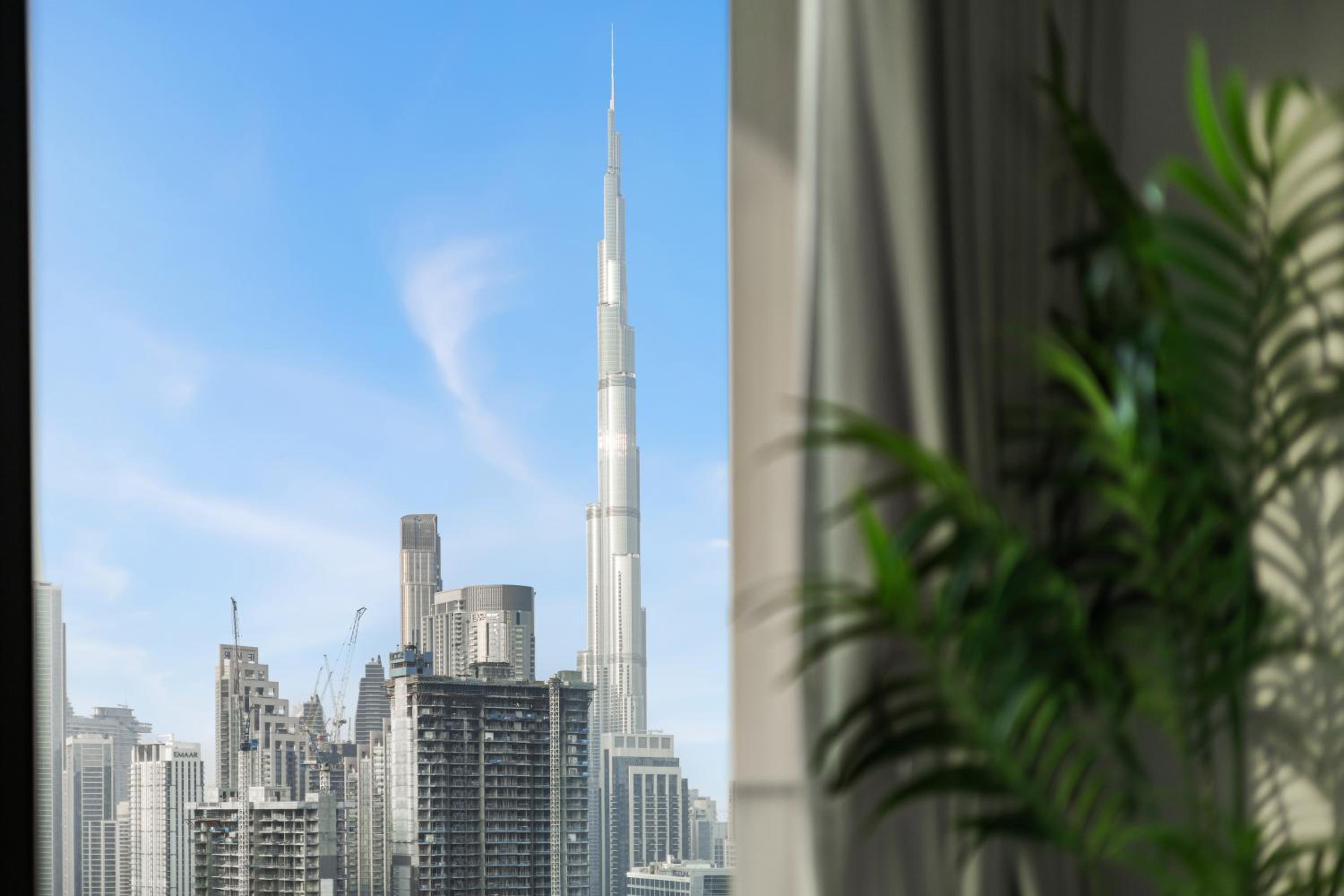 1BR with Direct Burj Khalifa View