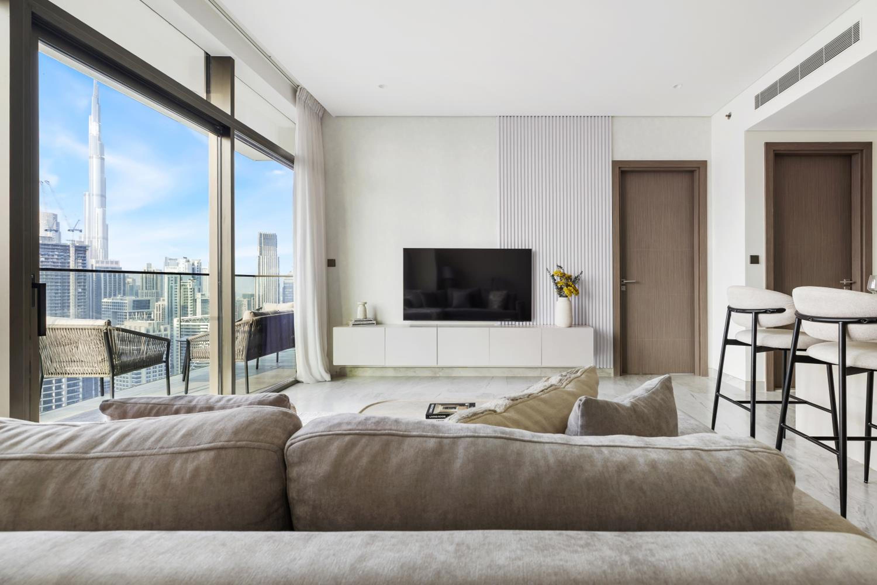 1BR with Direct Burj Khalifa View