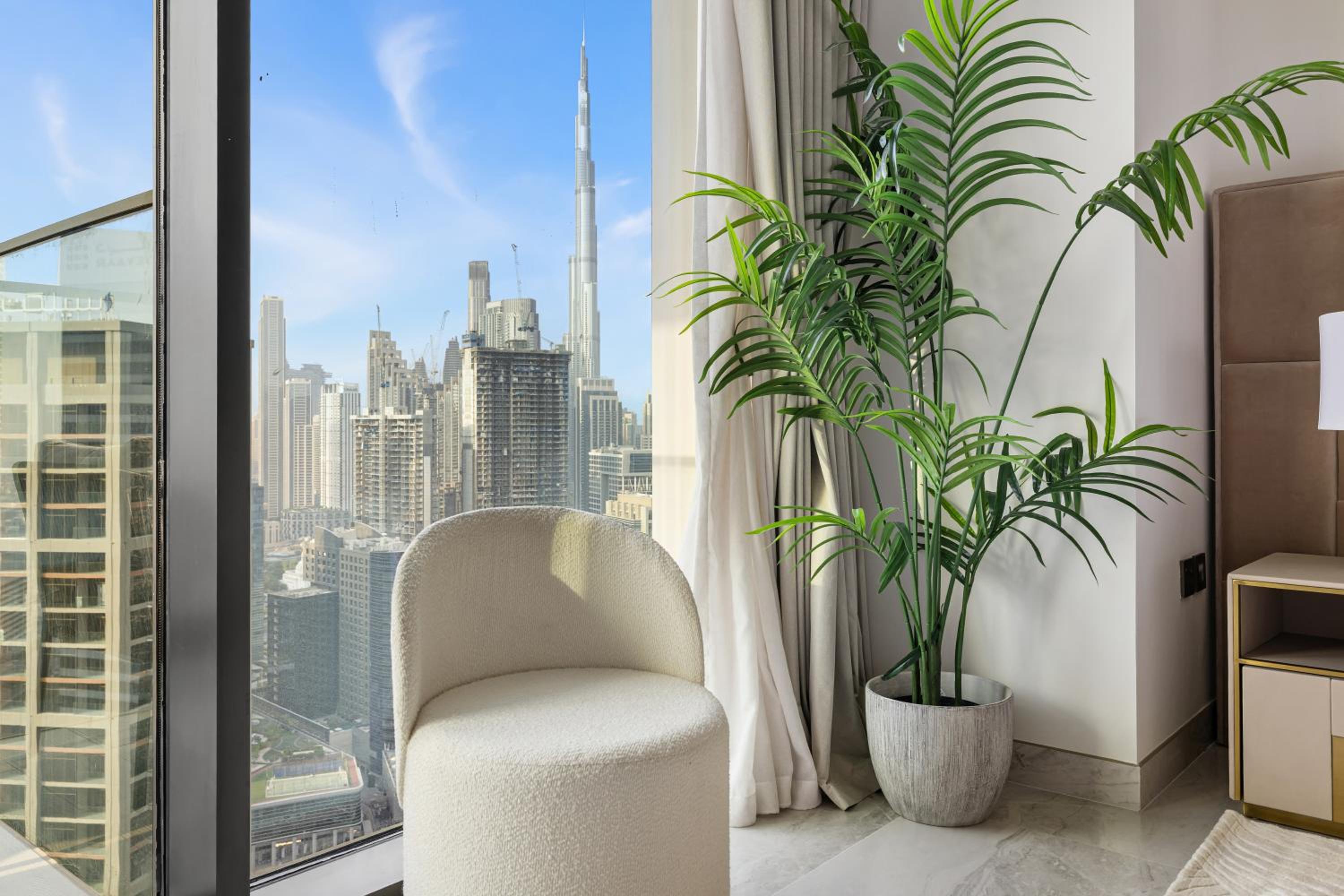 1BR with Direct Burj Khalifa View