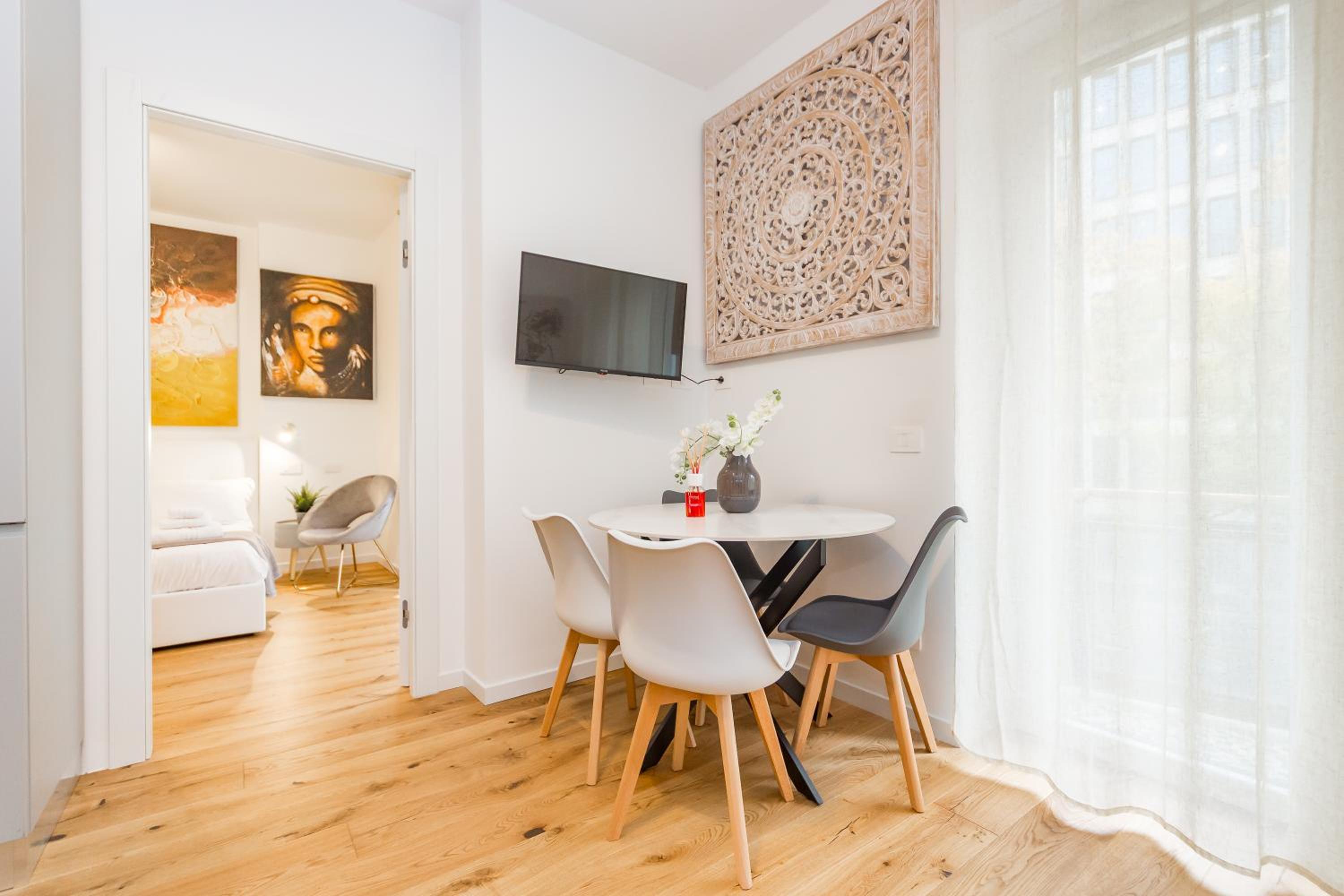 Regina24 Luxury Suite - Elegante appartamento a Porta Venezia, 5 min dalla metro