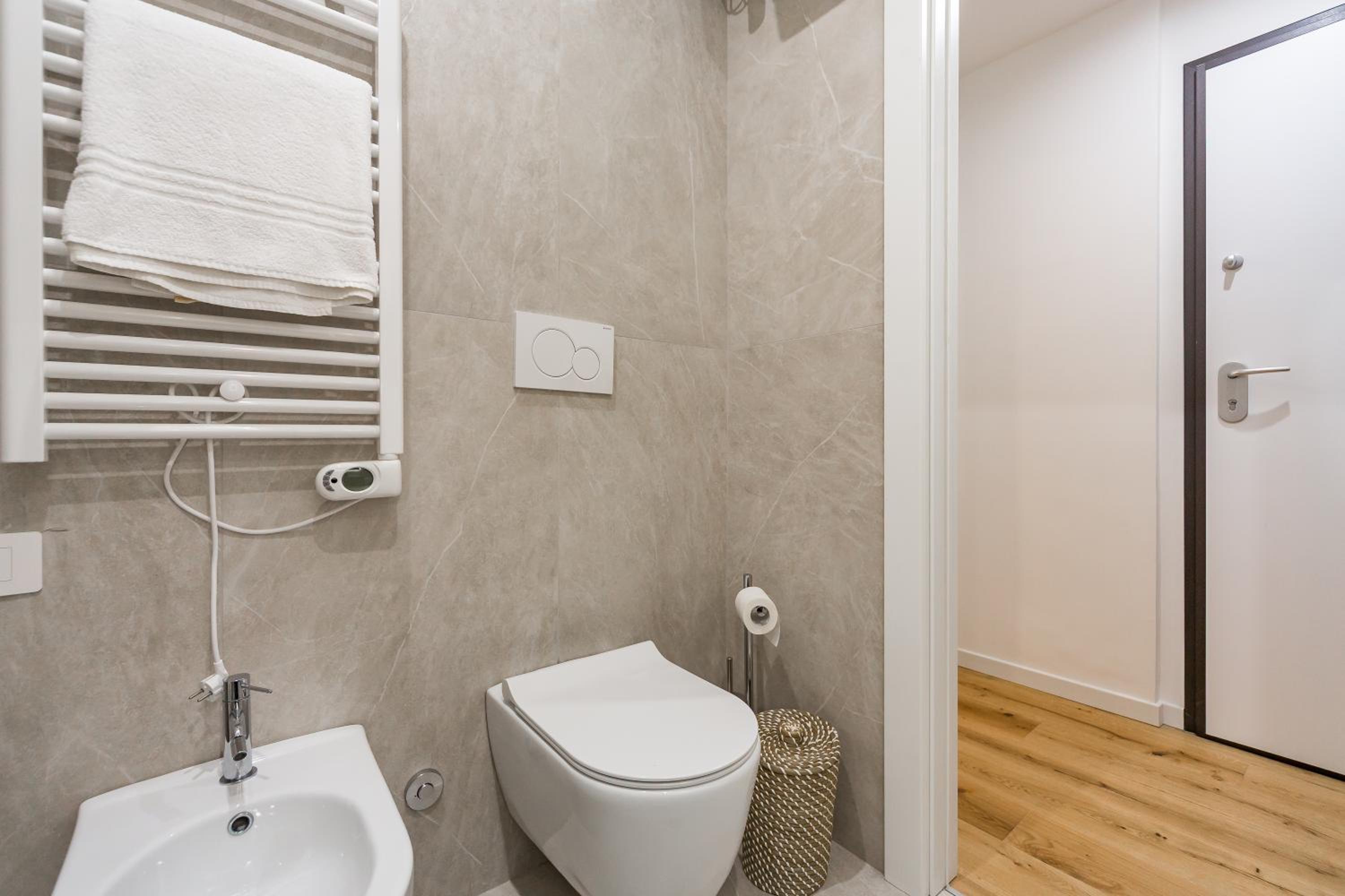 Regina24 Luxury Suite - Elegante appartamento a Porta Venezia, 5 min dalla metro