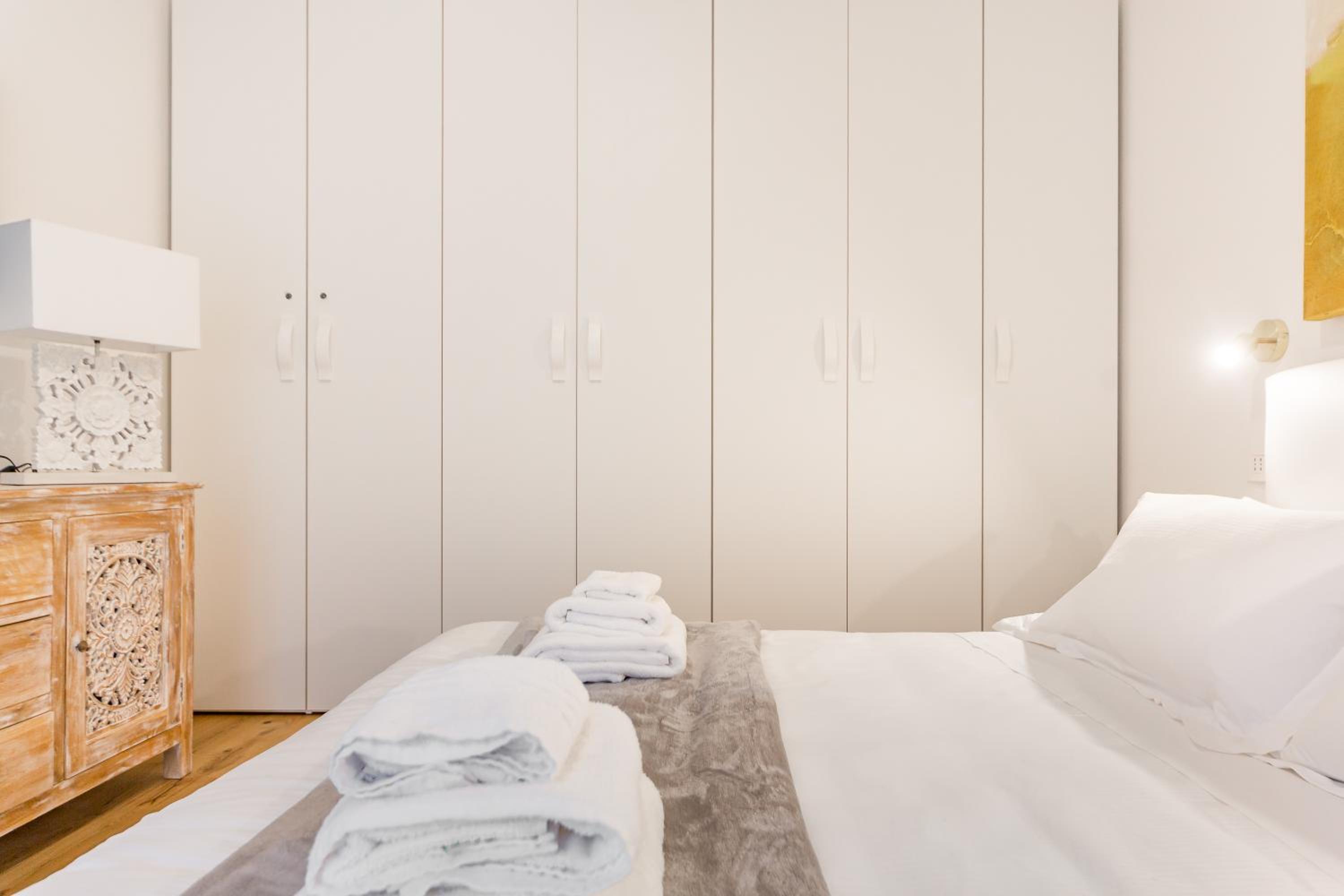 Regina24 Luxury Suite - Elegante appartamento a Porta Venezia, 5 min dalla metro