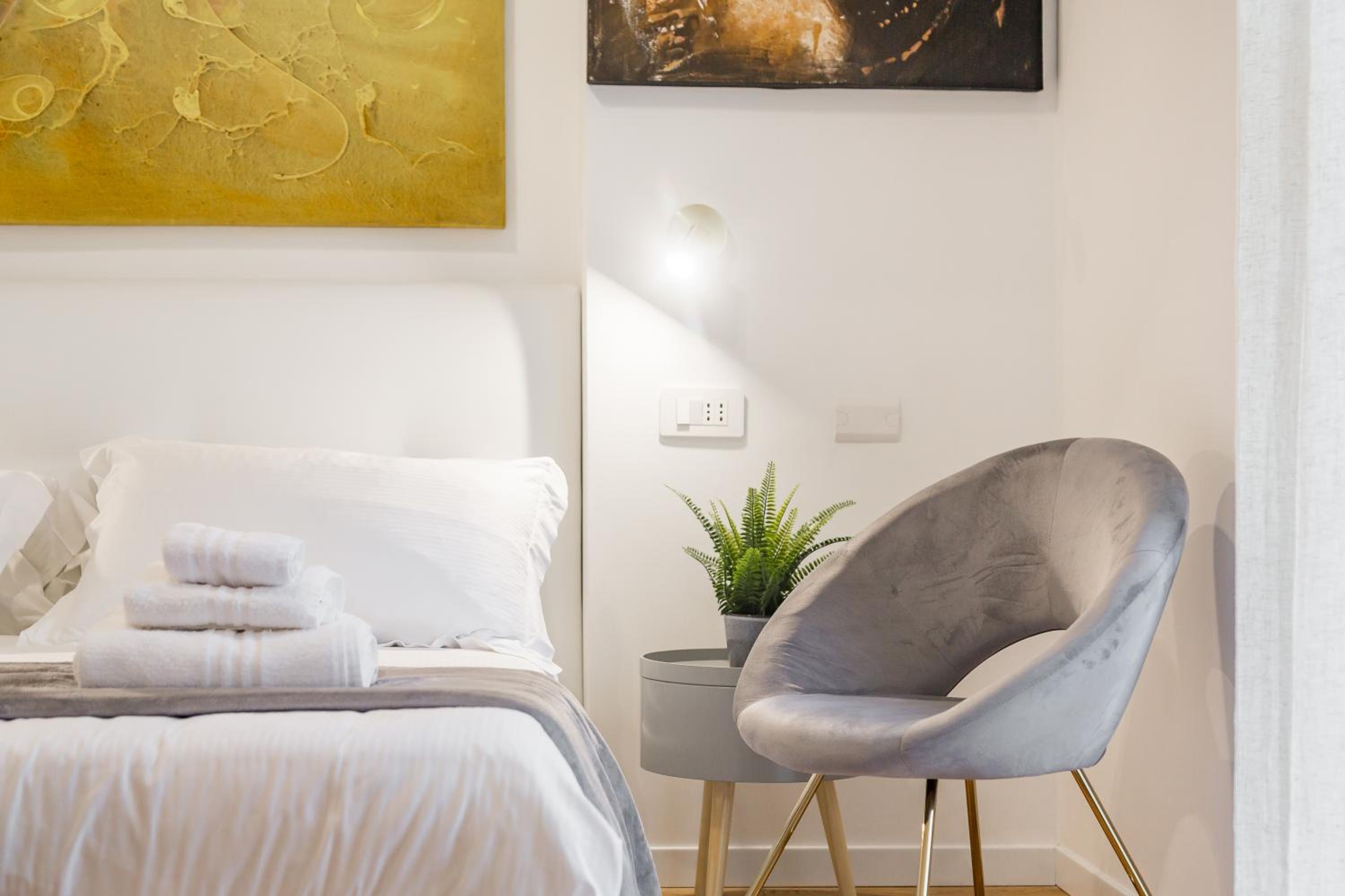 Regina24 Luxury Suite - Elegante appartamento a Porta Venezia, 5 min dalla metro