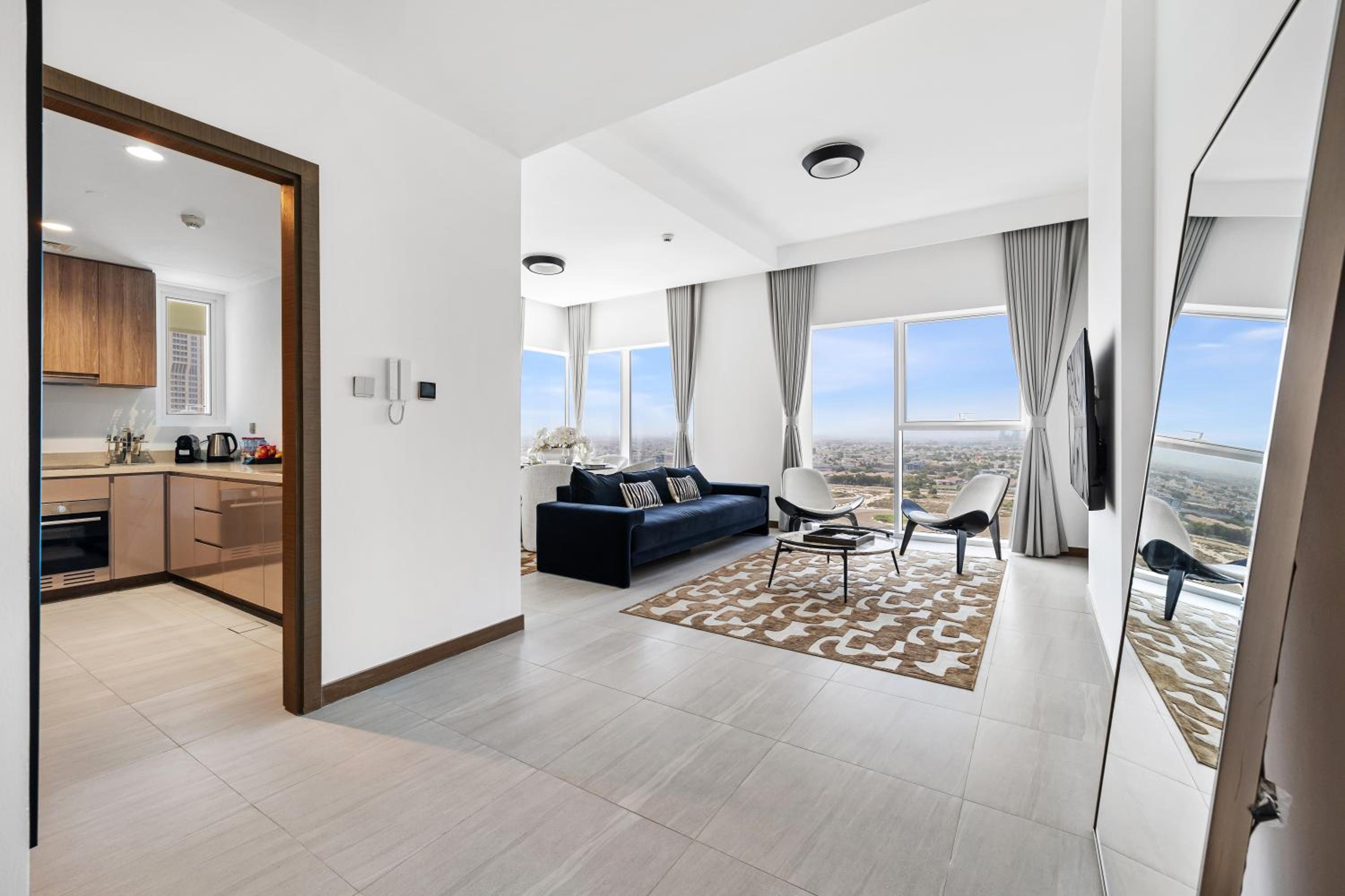 Luxury Suite Huge Terrace Canal and Gevora Views with Infinity Pool