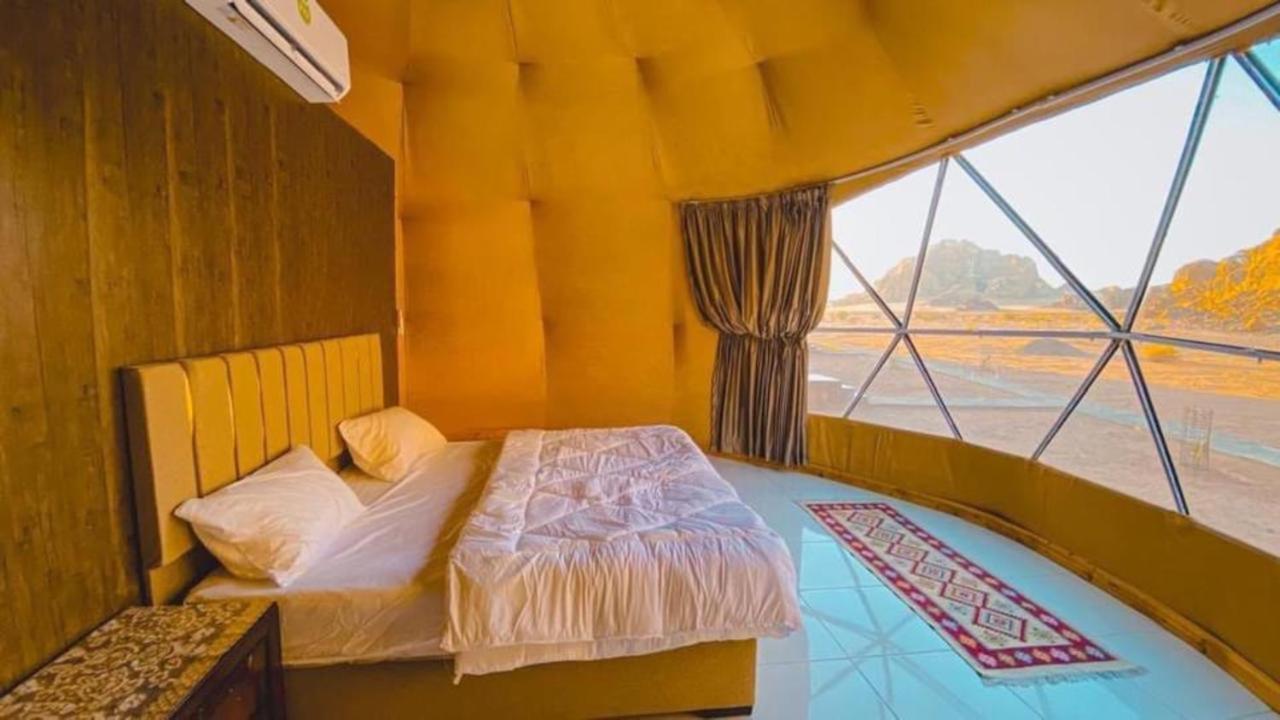 Rum Desert Silence Camp