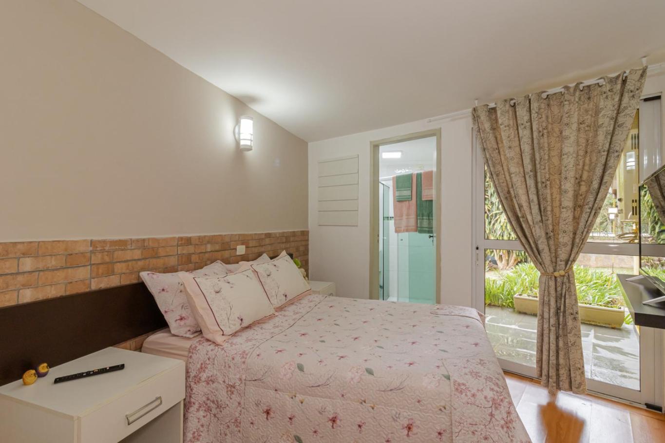Casa de Campo com Piscina, Lareira e Churrasqueira