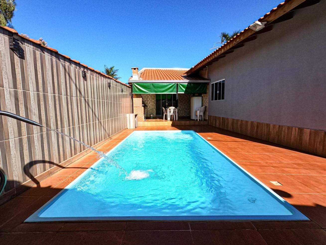 Casa c Piscina e Churrasqueira na Represa de Avare