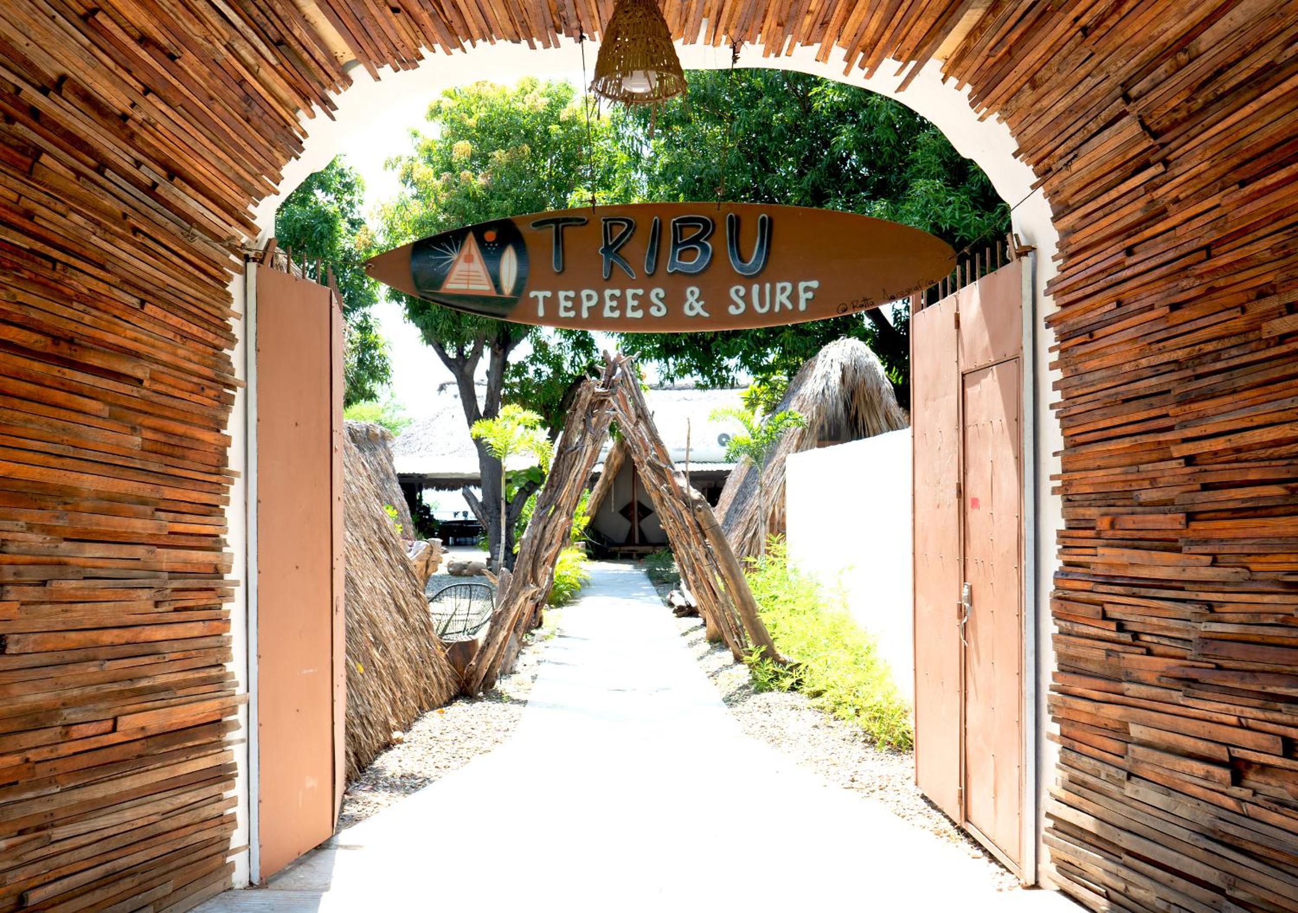 Tribu Tipis & Surf