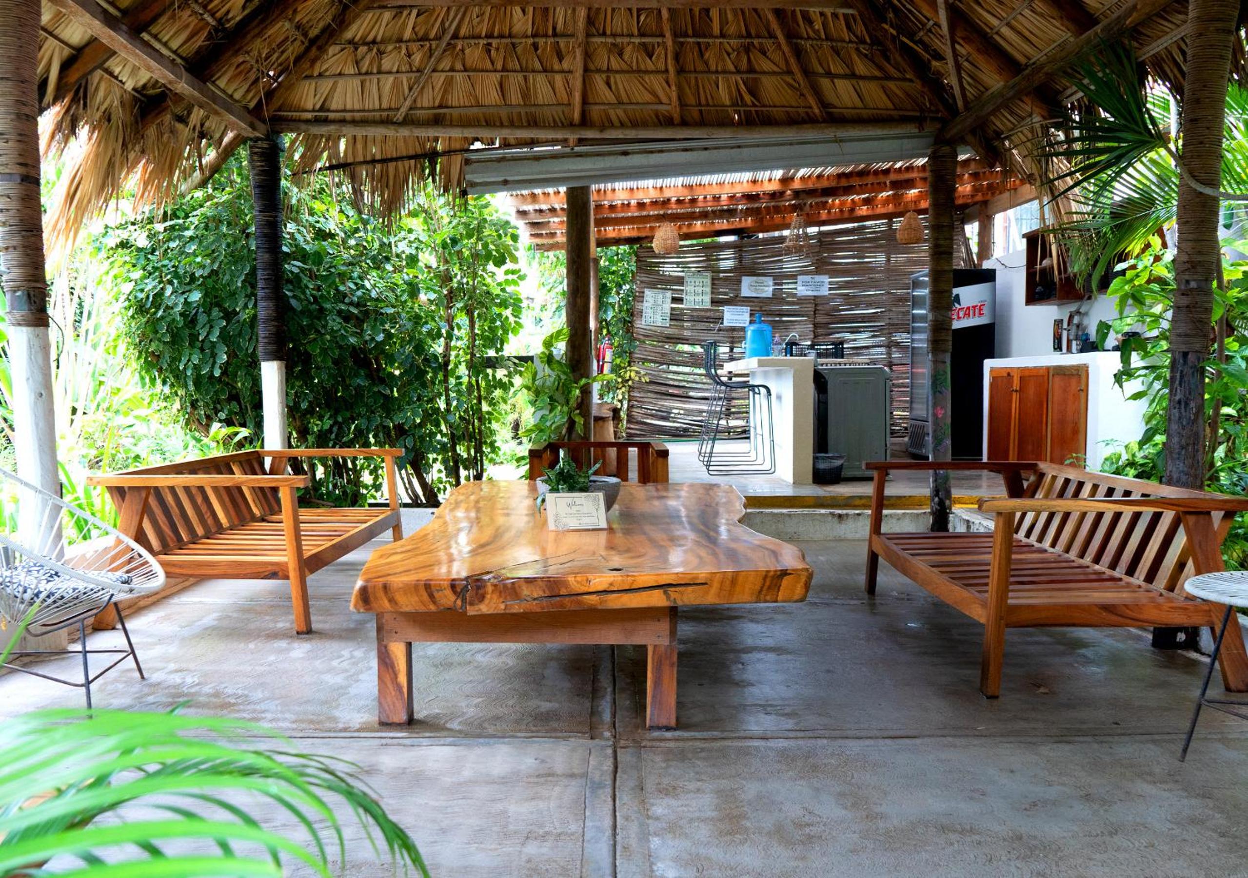 Tribu Tipis & Surf