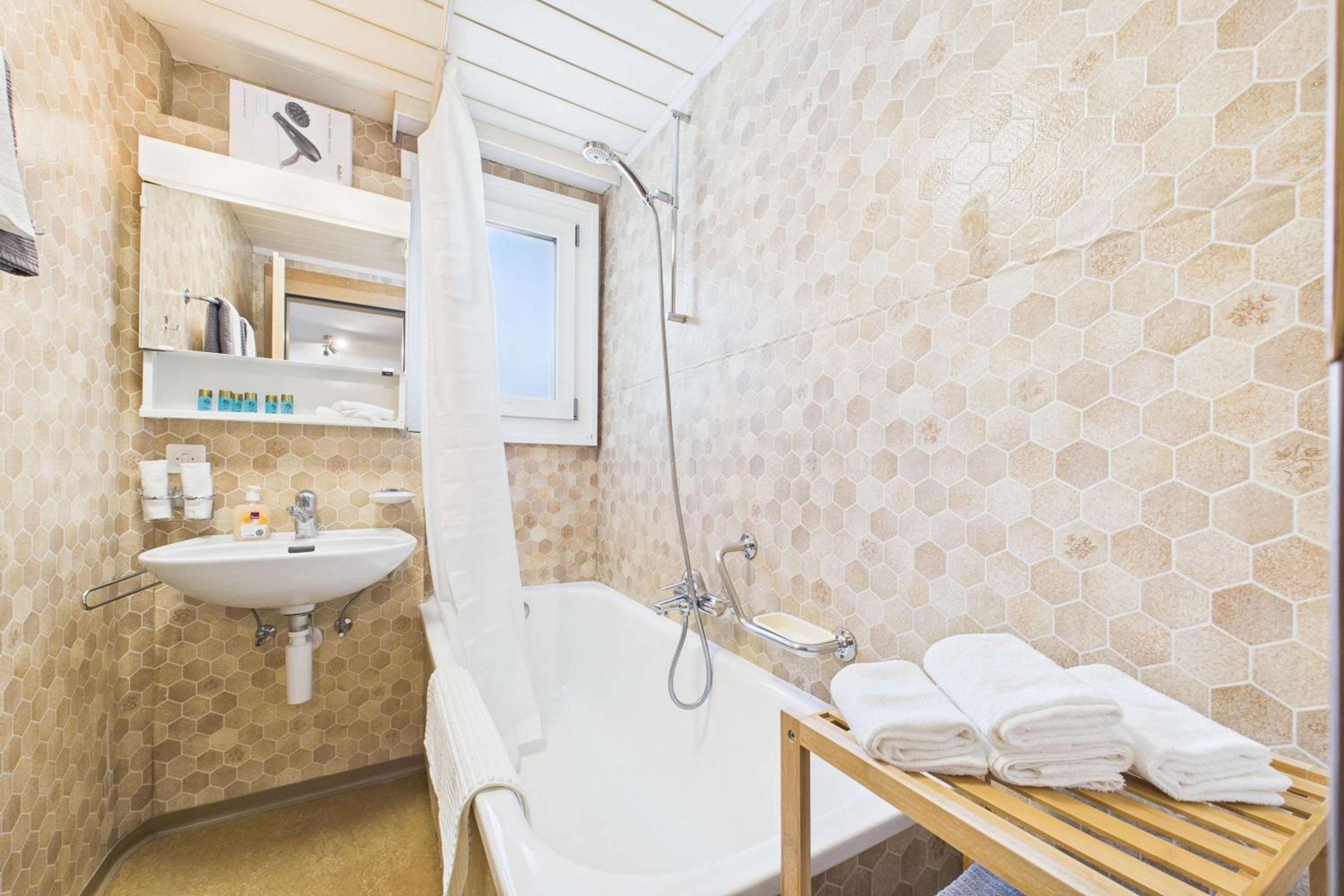 Vacation rental for families & groups
