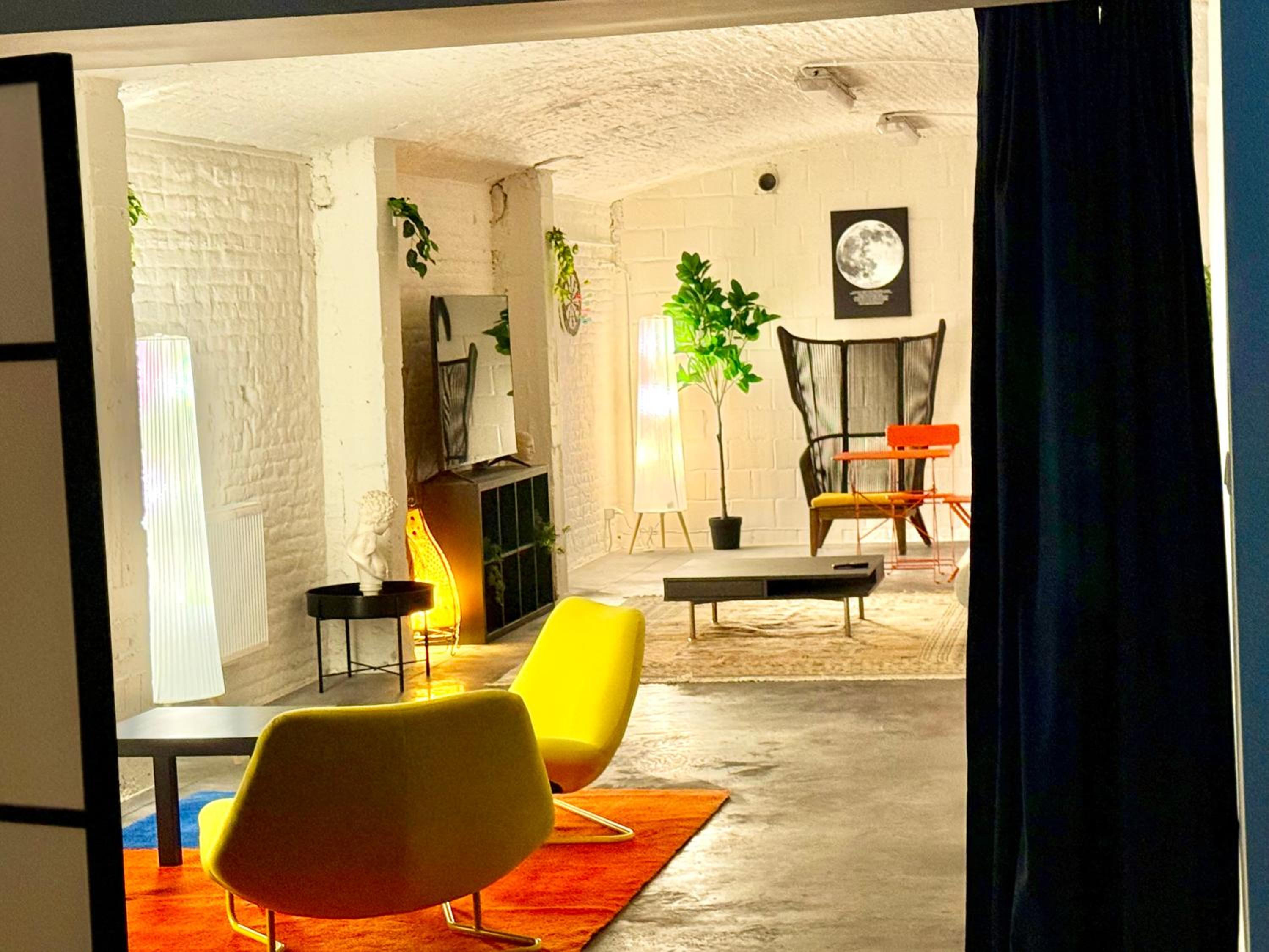 Spacious BXL Loft