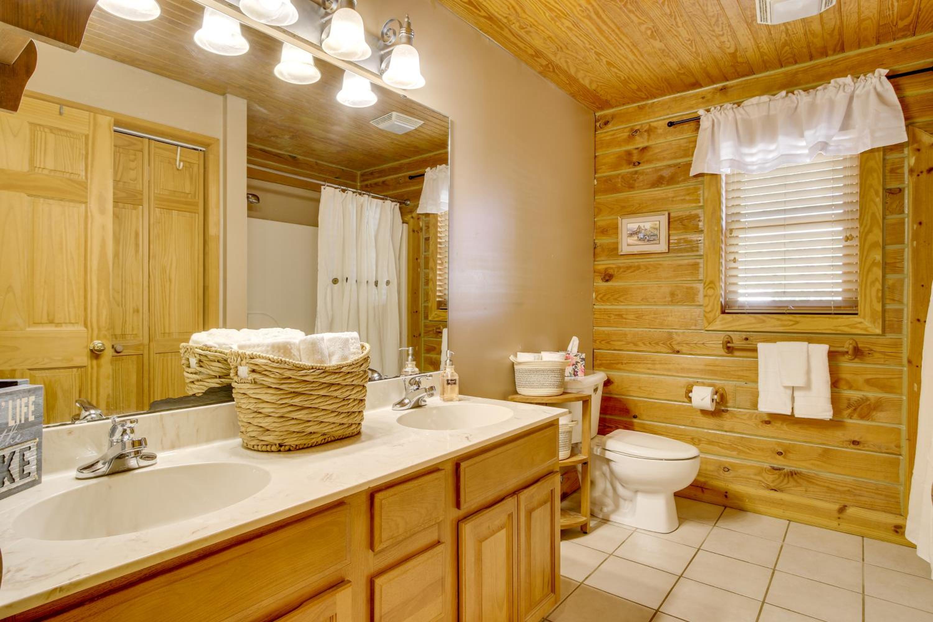 Lake Murray Retreat with Private Dock and Water Views!