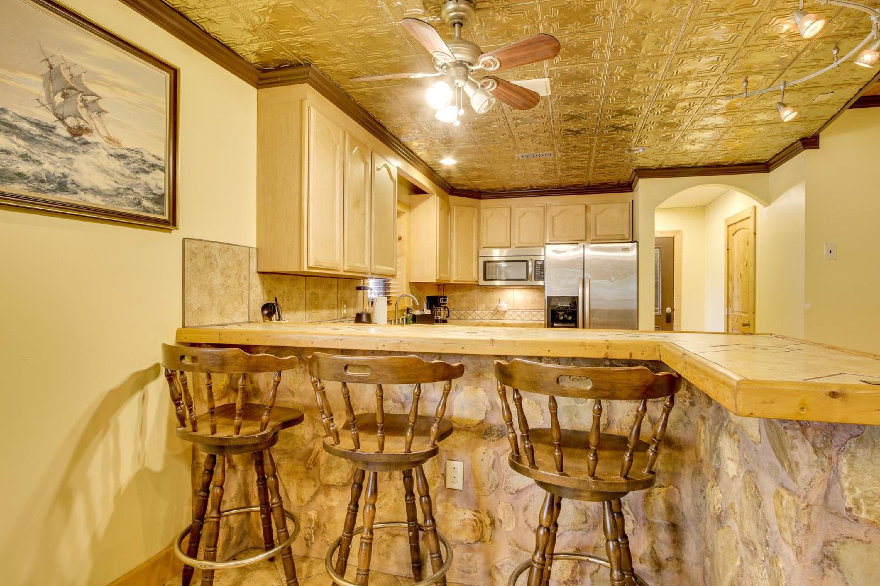 Lake Murray Retreat with Private Dock and Water Views!