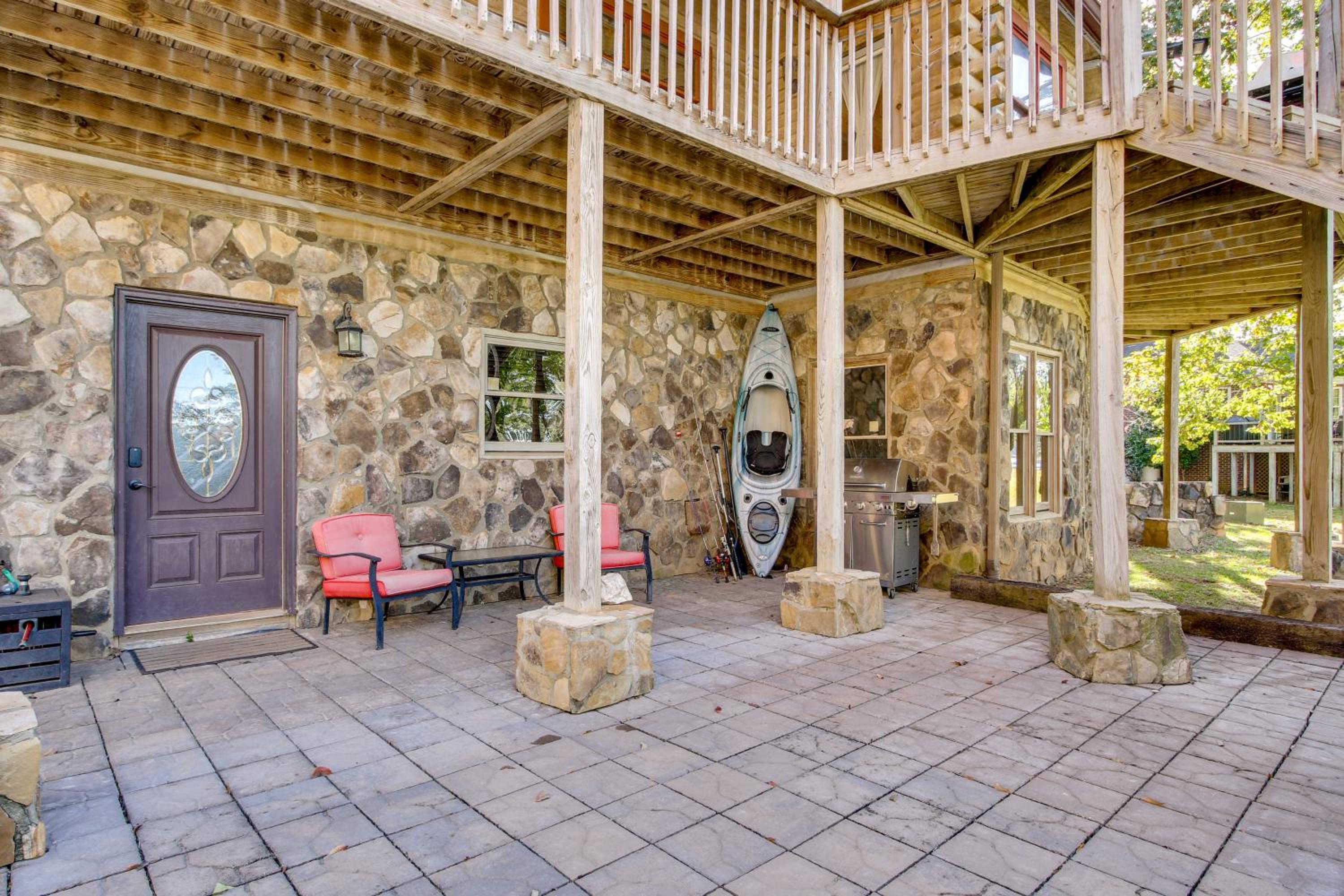 Lake Murray Retreat with Private Dock and Water Views!