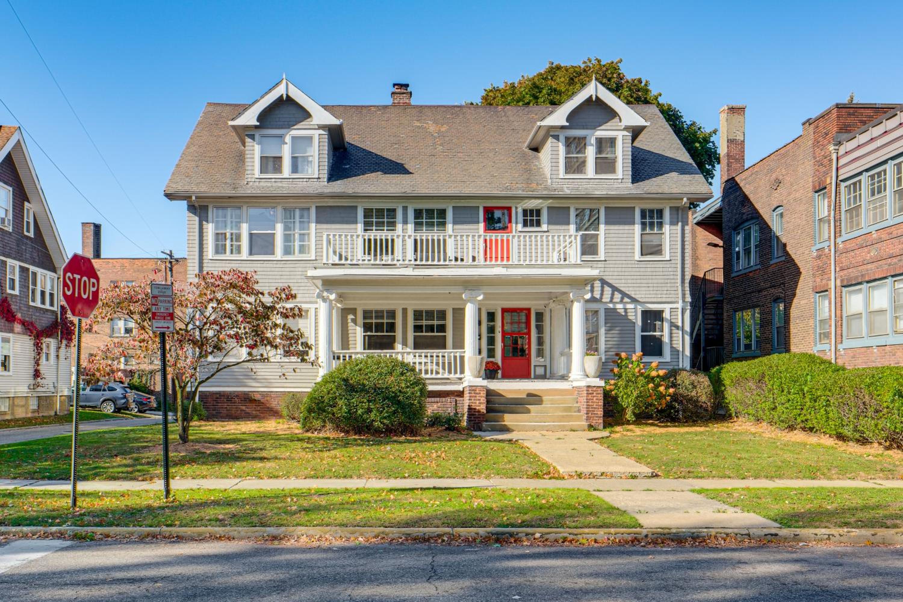 Deck, Pool Table! Walkable Cleveland Heights Apt