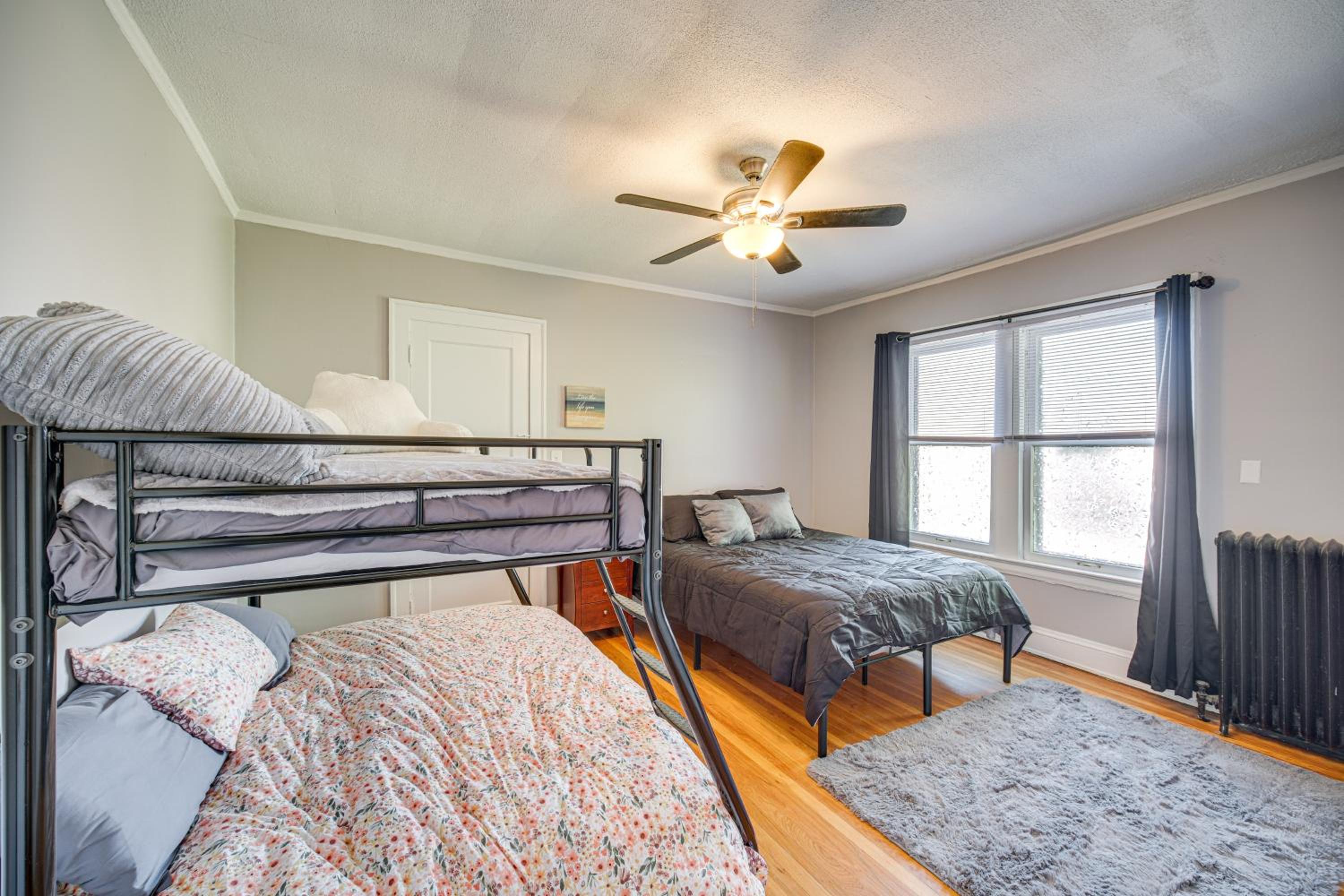 Deck, Pool Table! Walkable Cleveland Heights Apt